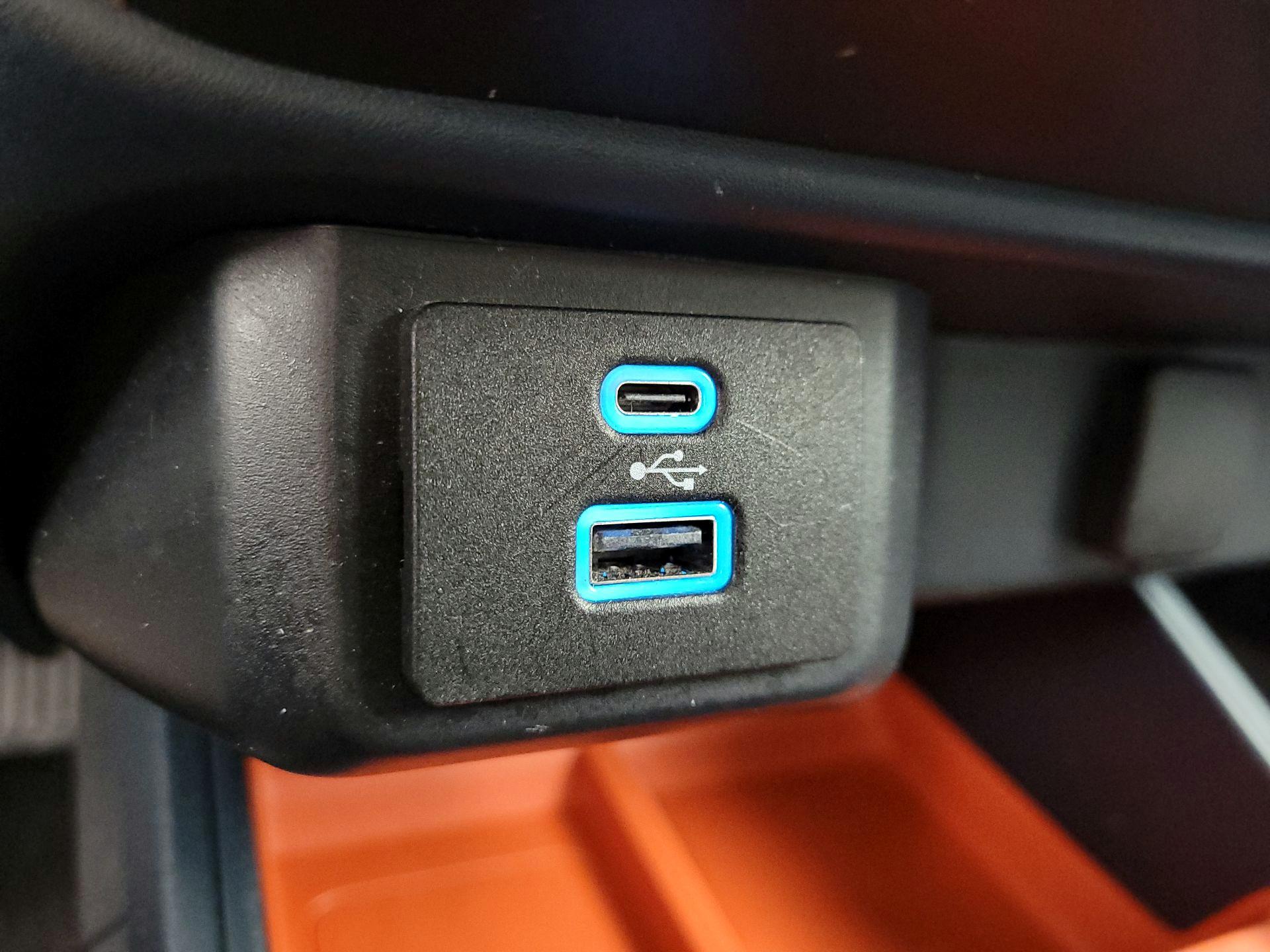 Thumbnail: 2022 Ford Maverick - 18