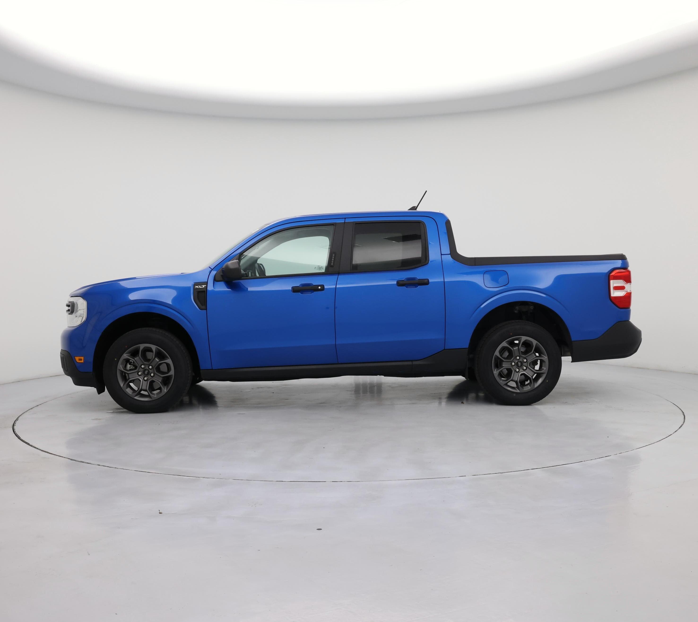 Thumbnail: 2022 Ford Maverick - 3