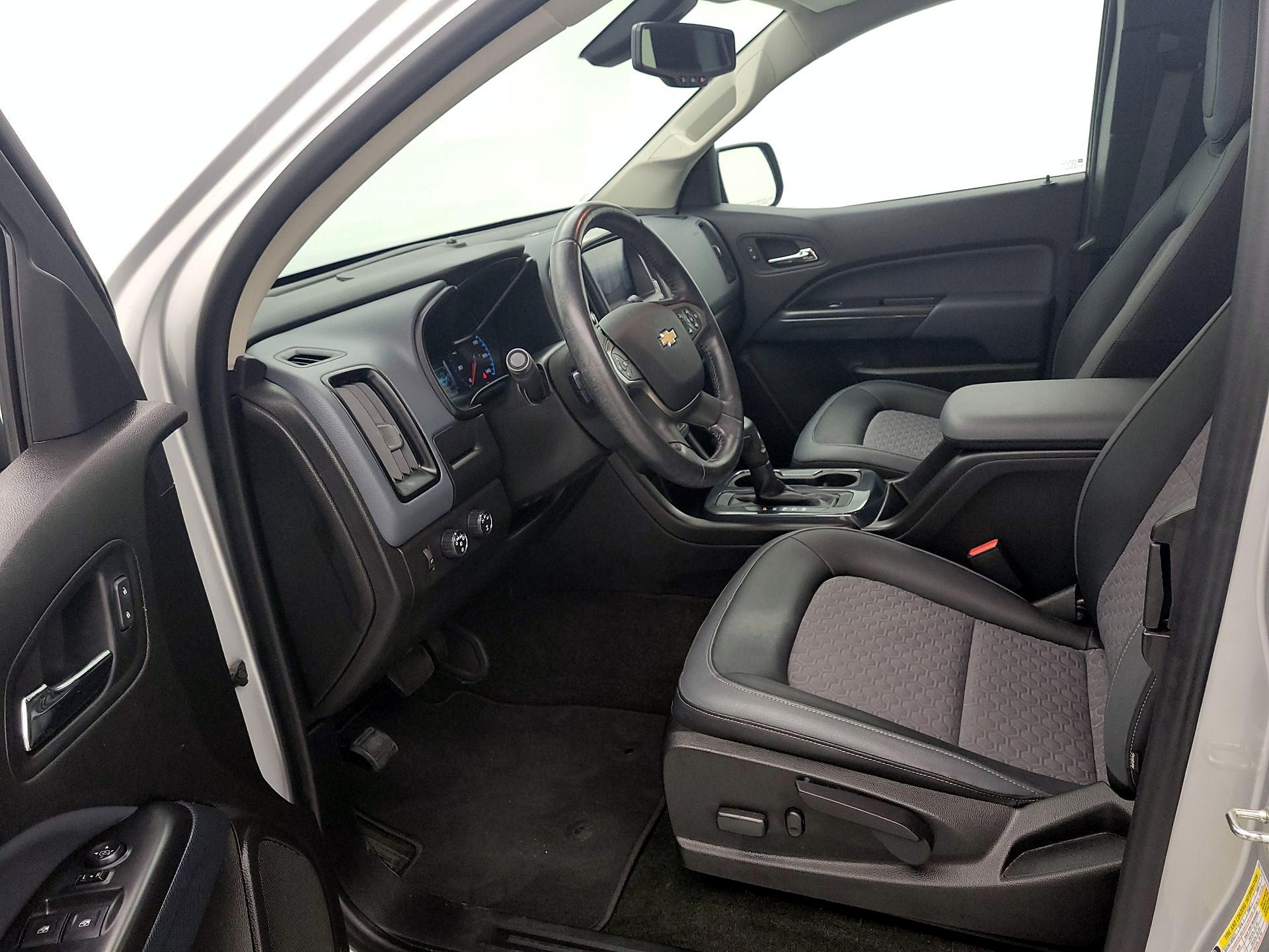 Thumbnail: 2016 Chevrolet Colorado - 11