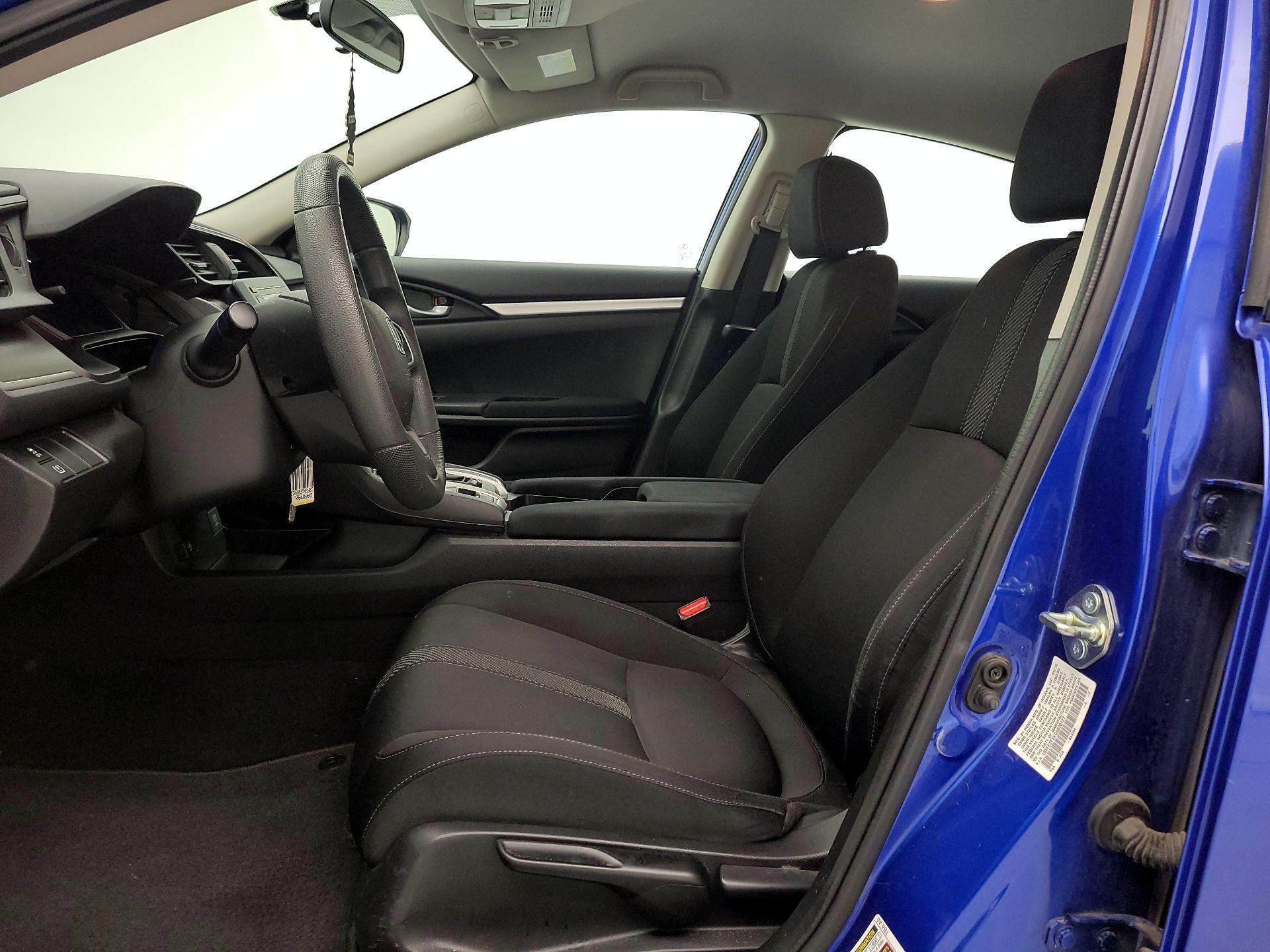 Thumbnail: 2016 Honda Civic - 11