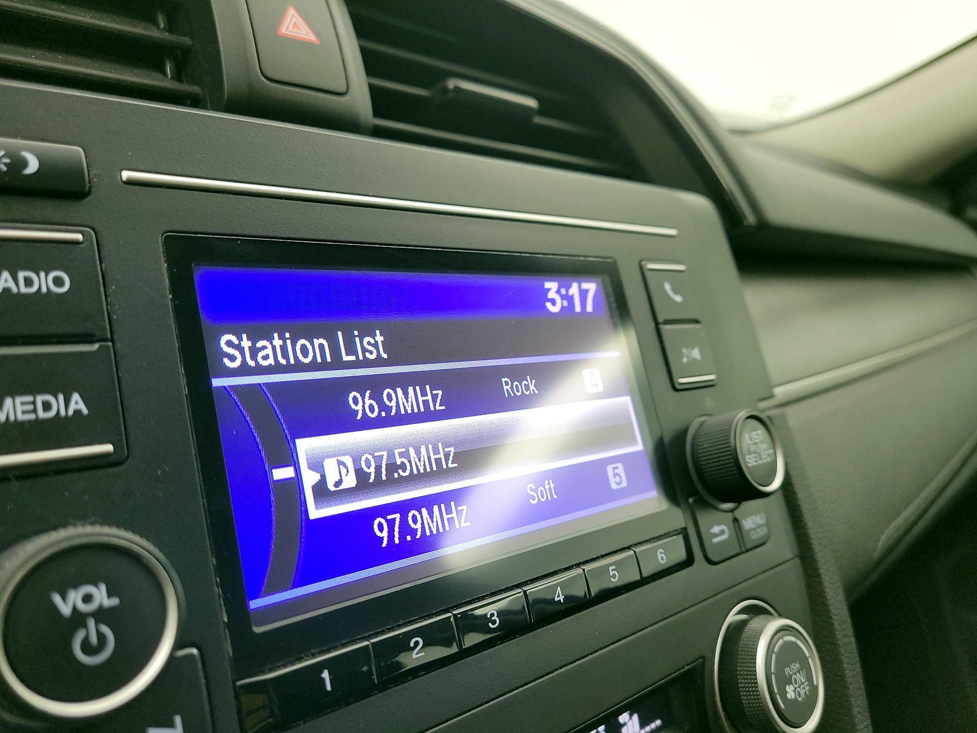 Thumbnail: 2016 Honda Civic - 15