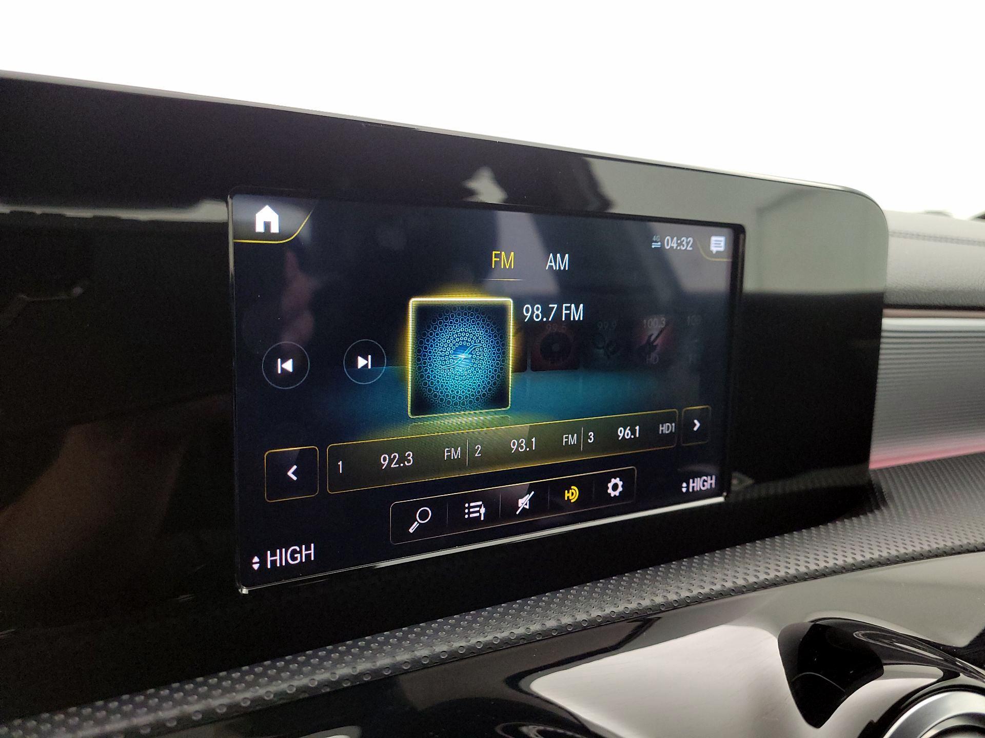 Thumbnail: 2020 Mercedes-Benz A-Class - 15