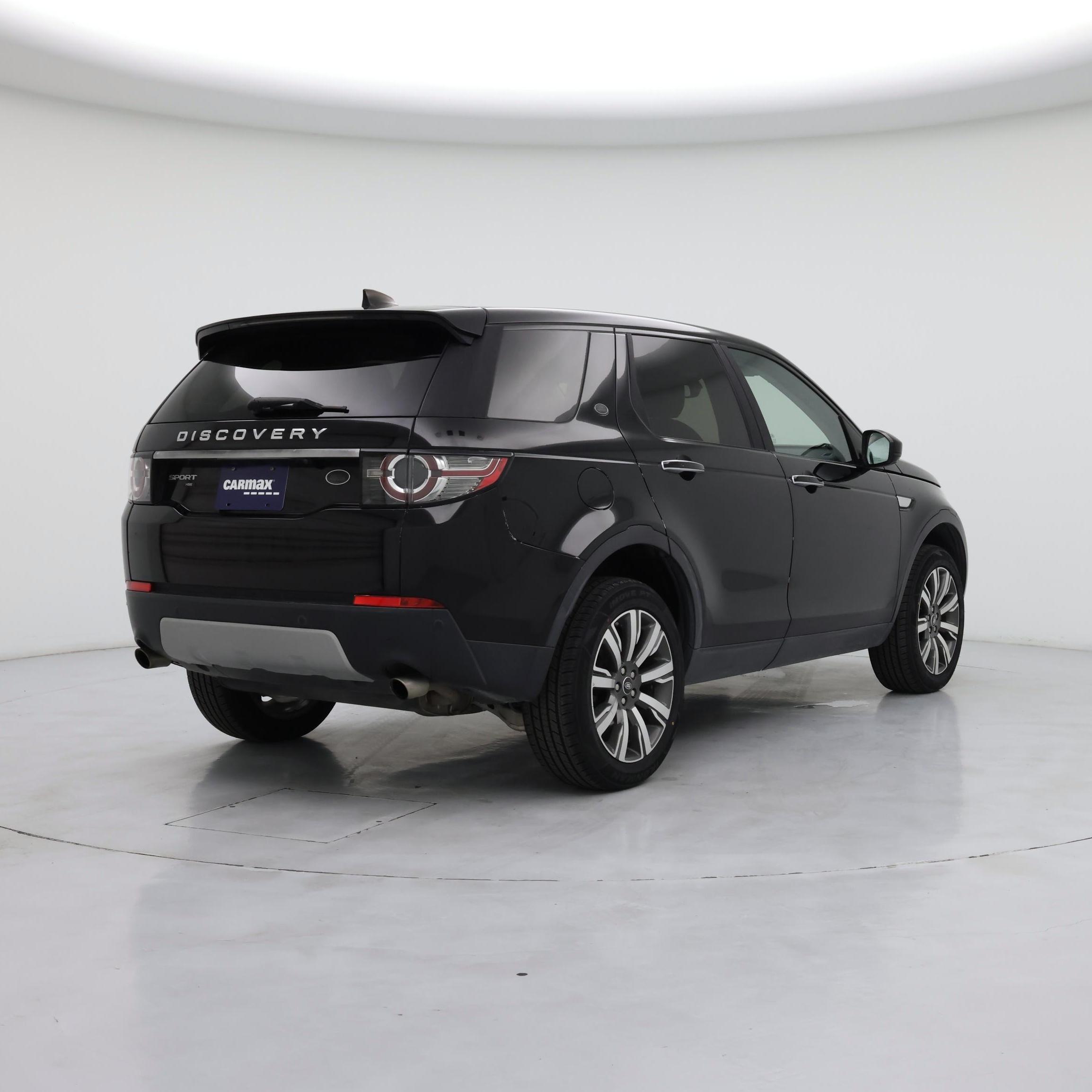 Thumbnail: 2017 Land Rover Discovery Sport - 8