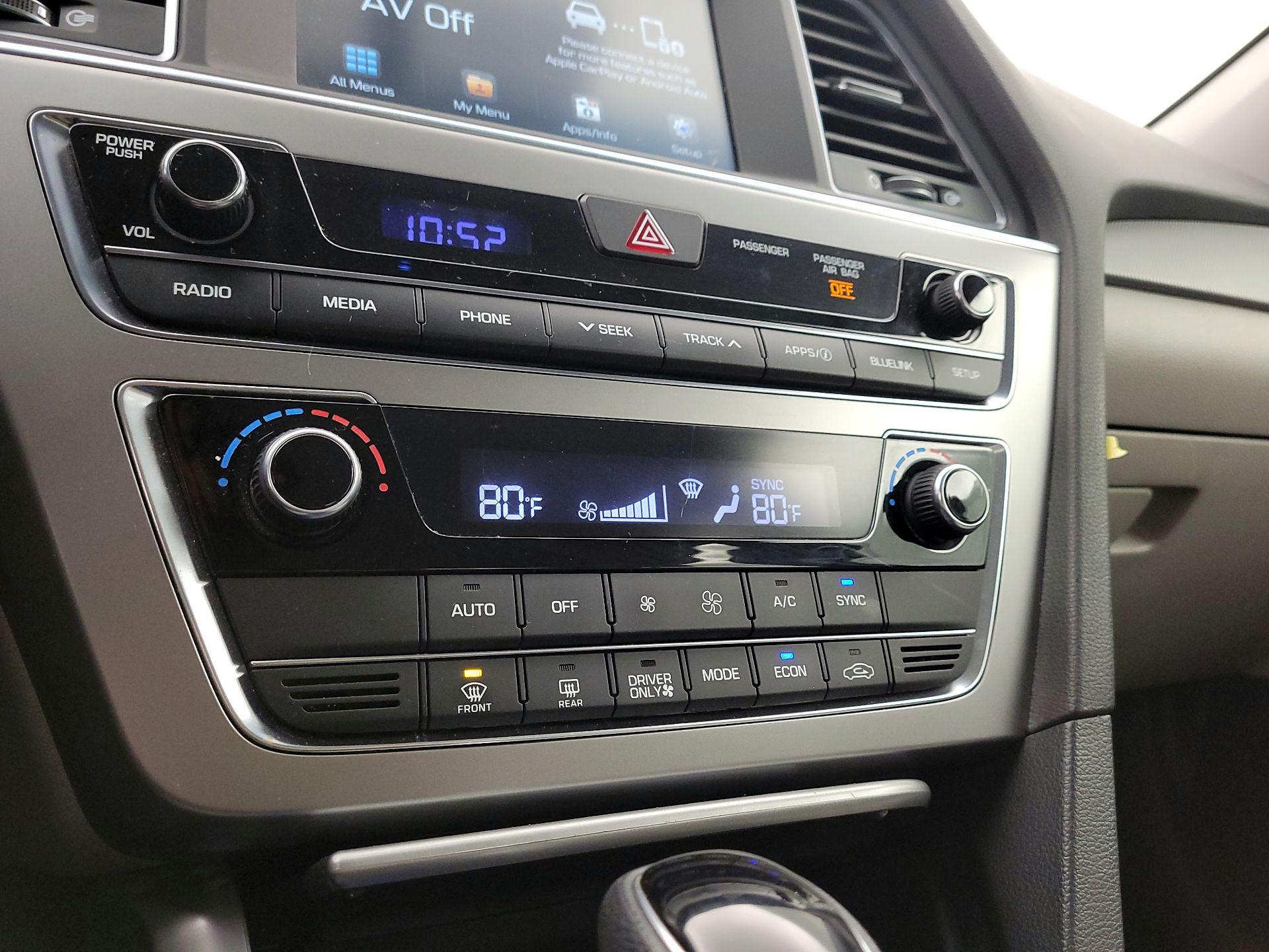 Thumbnail: 2017 Hyundai Sonata - 16