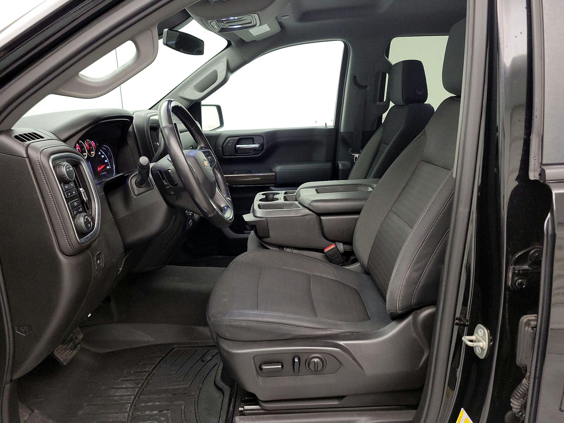 Thumbnail: 2020 Chevrolet Silverado 1500 - 11