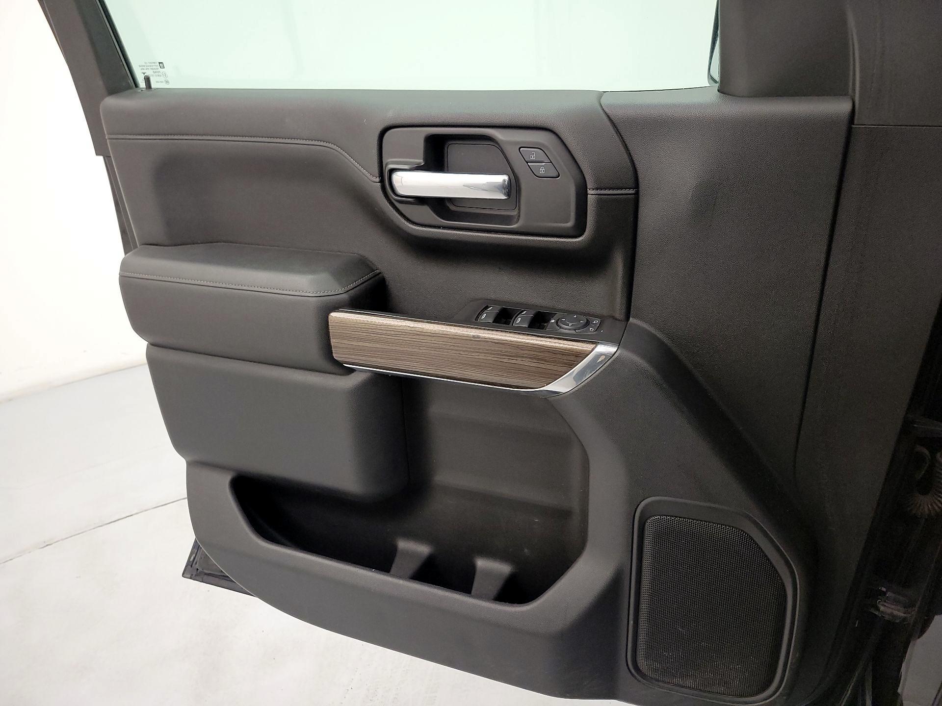 Thumbnail: 2020 Chevrolet Silverado 1500 - 12