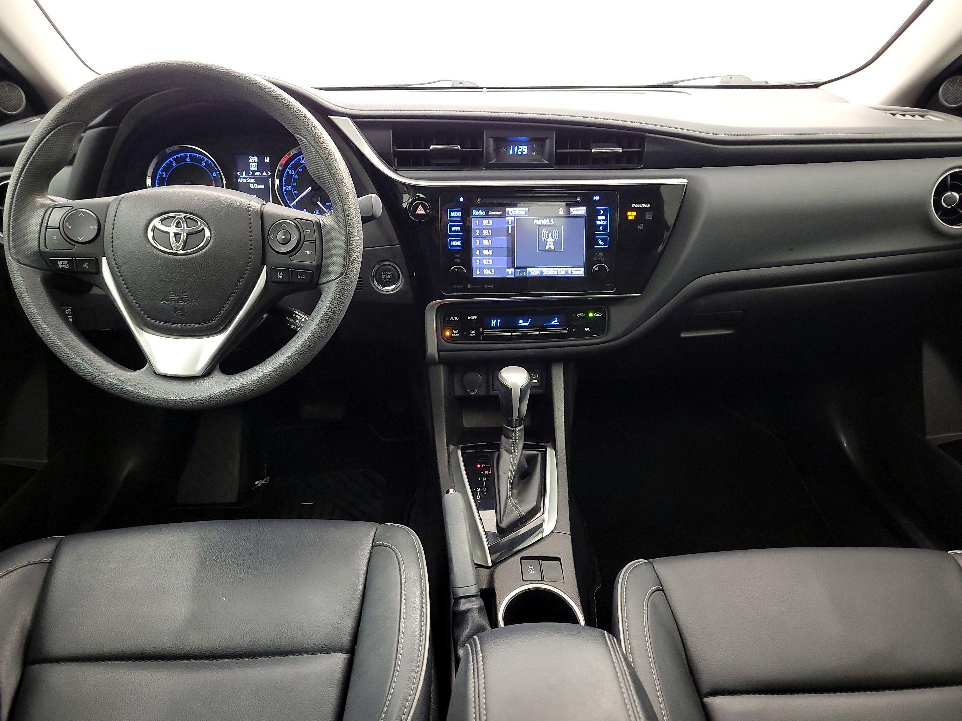 Thumbnail: 2017 Toyota Corolla - 9