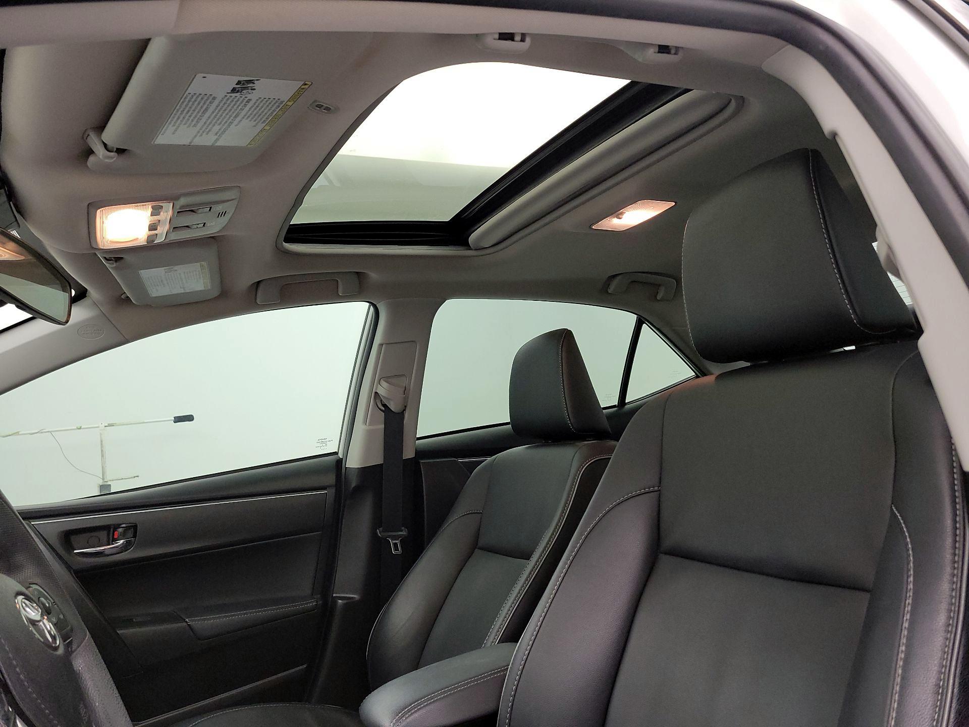 Thumbnail: 2017 Toyota Corolla - 19