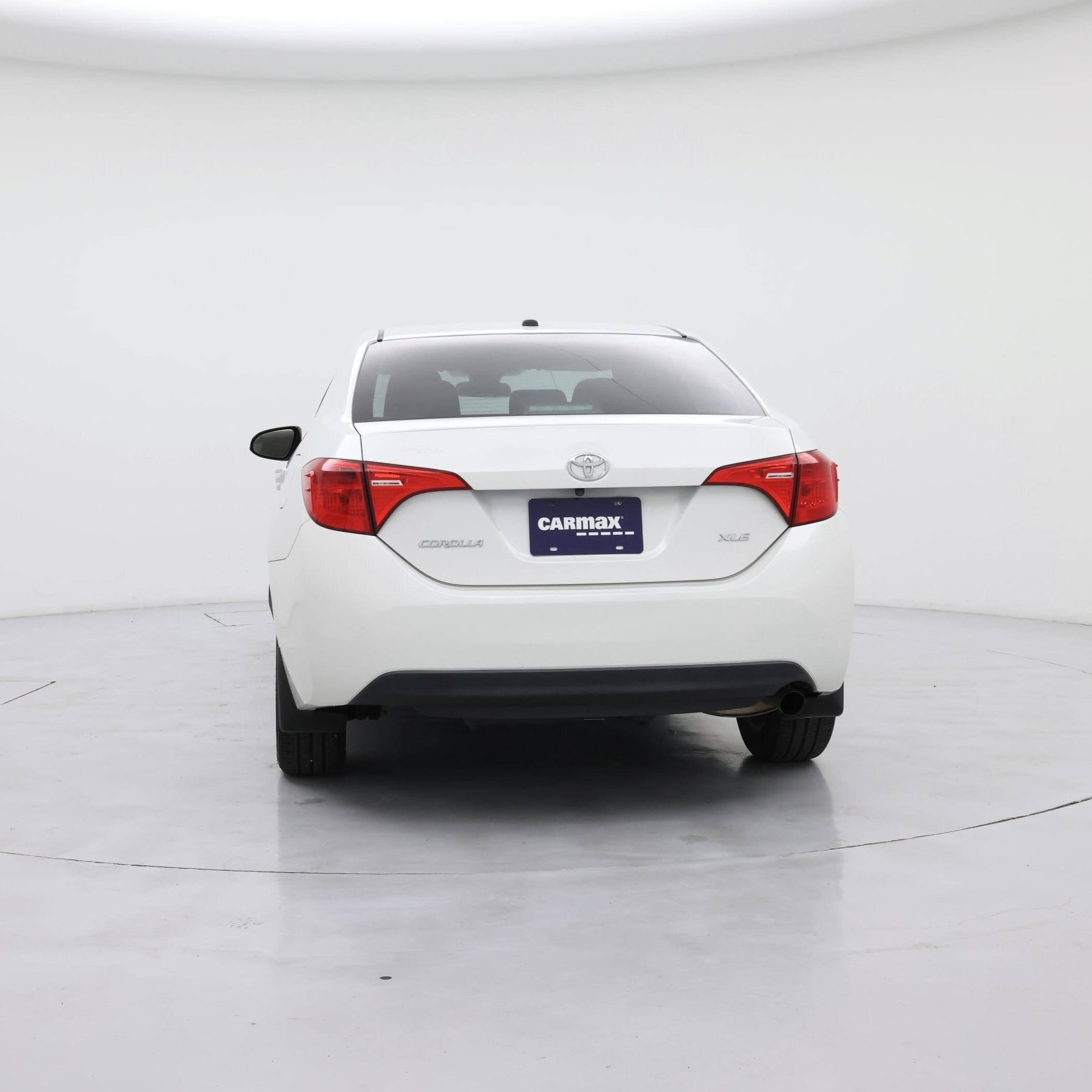 Thumbnail: 2017 Toyota Corolla - 6