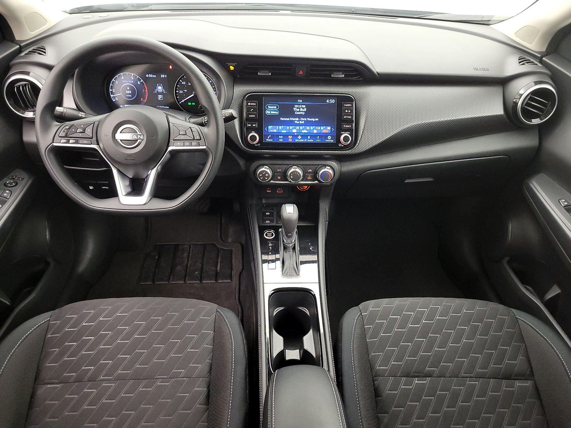 Thumbnail: 2024 Nissan Kicks - 9