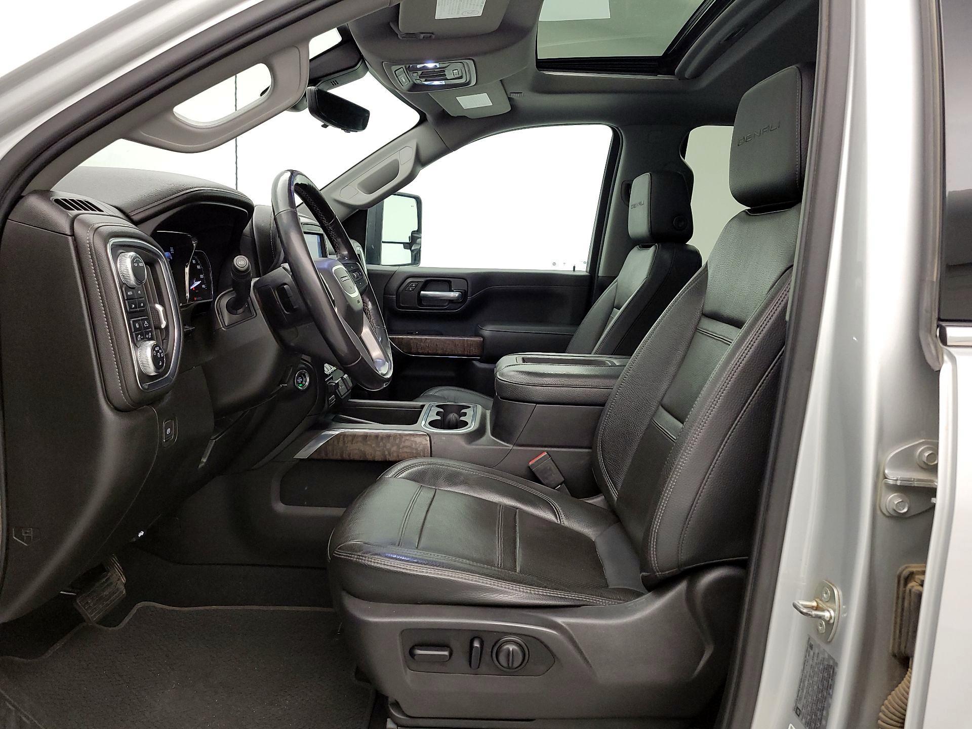 Thumbnail: 2020 GMC Sierra 2500 - 11