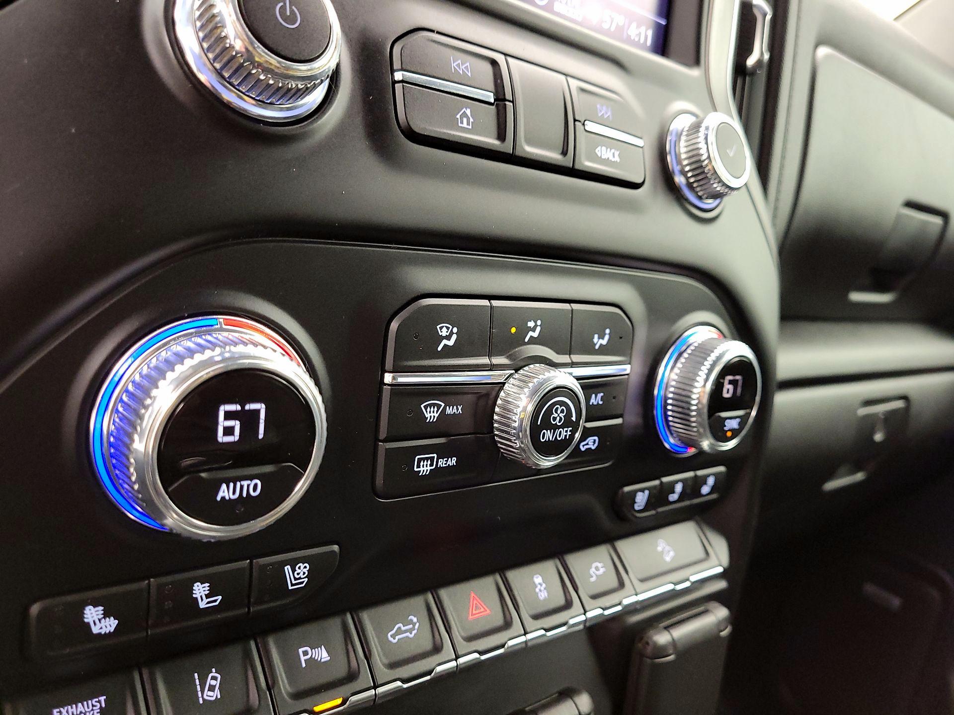 Thumbnail: 2020 GMC Sierra 2500 - 17