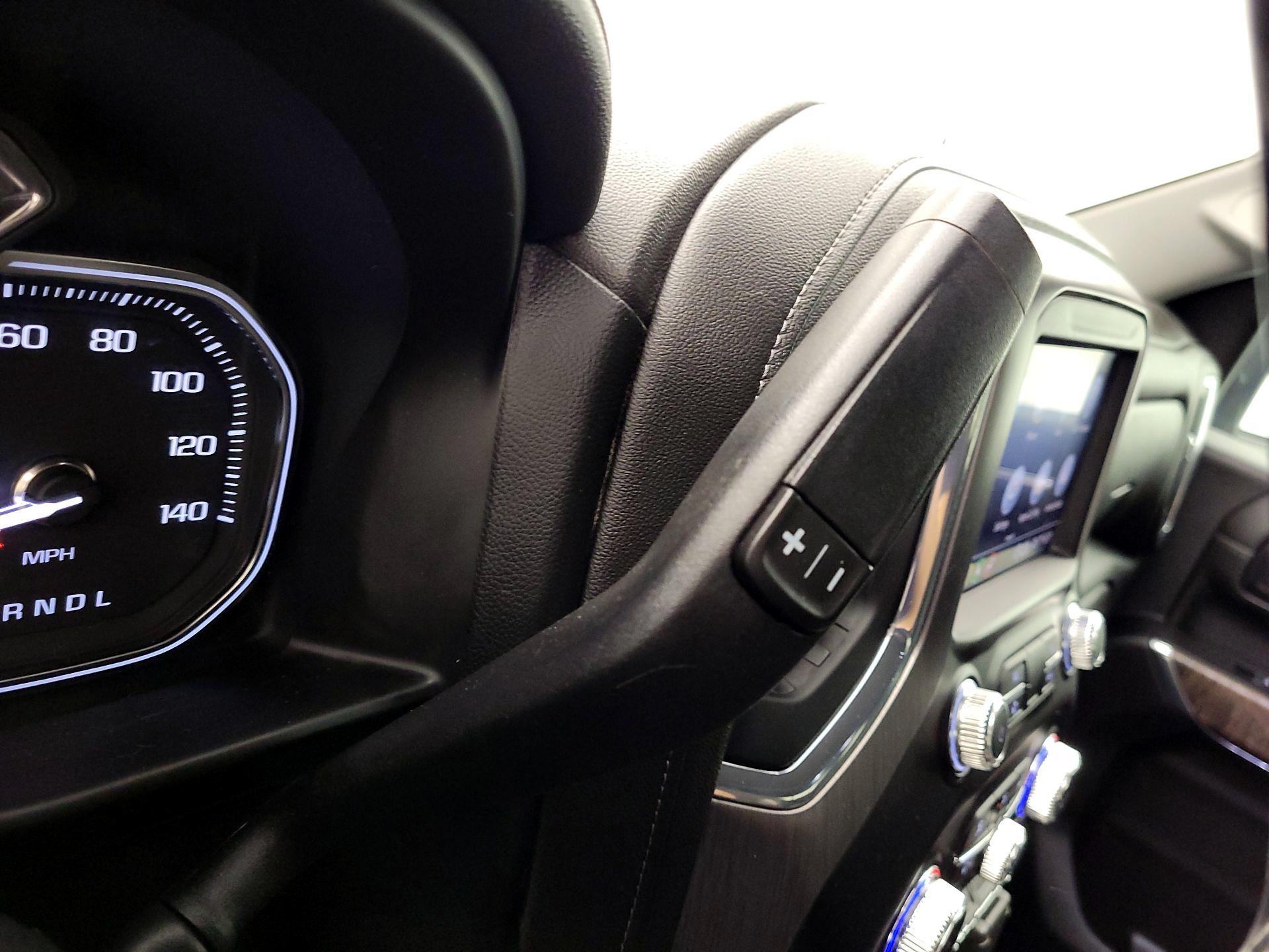 Thumbnail: 2020 GMC Sierra 2500 - 18