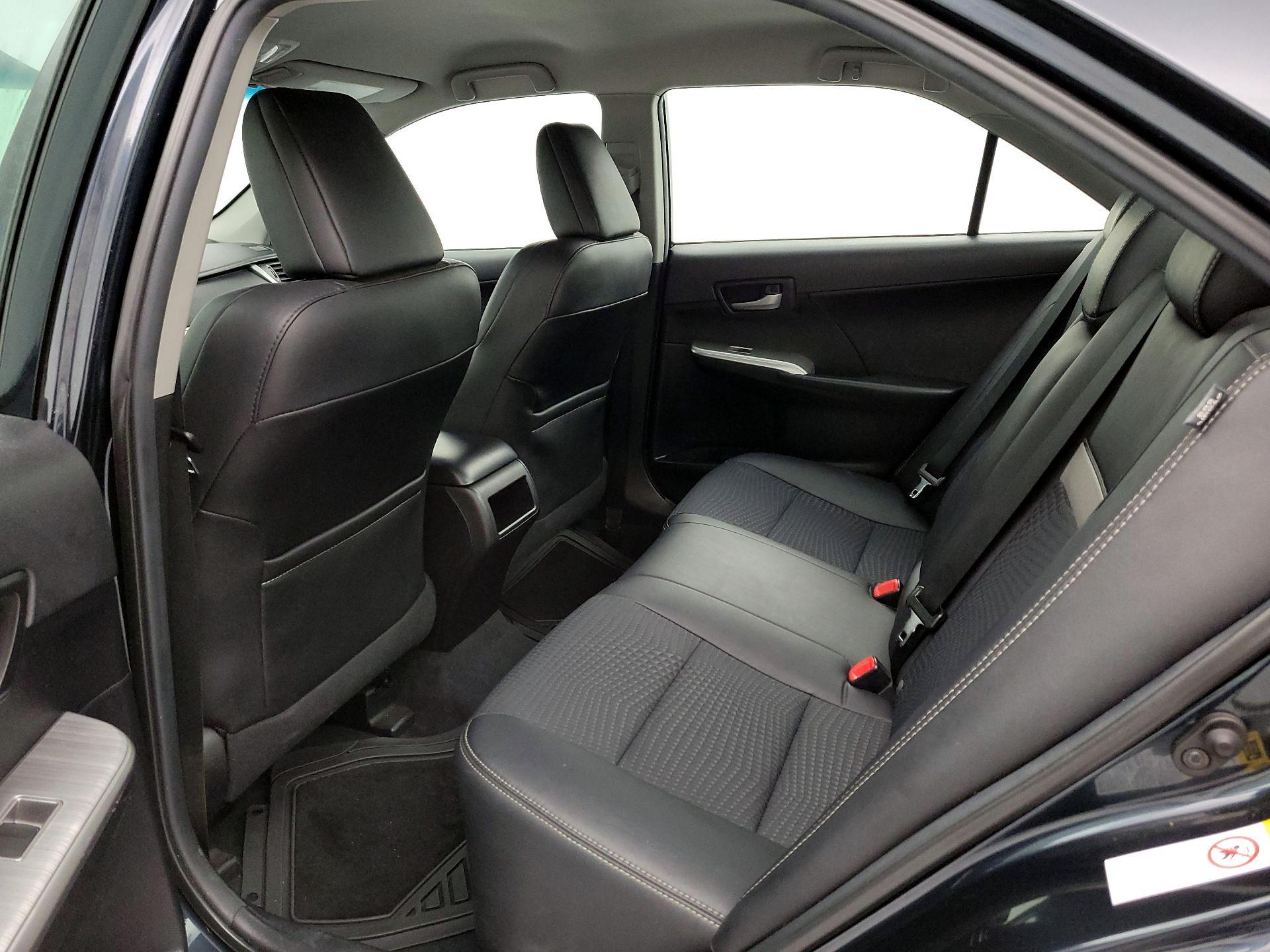 Thumbnail: 2014 Toyota Camry - 19