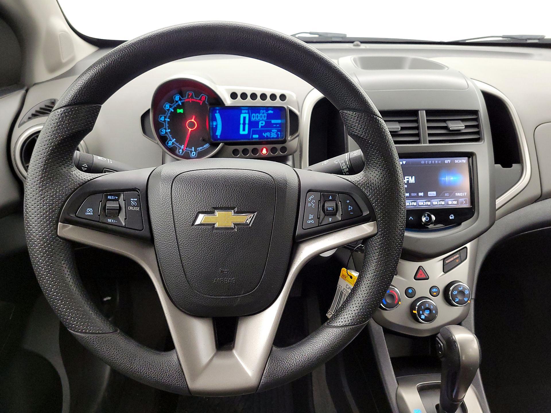 Thumbnail: 2016 Chevrolet Sonic - 10