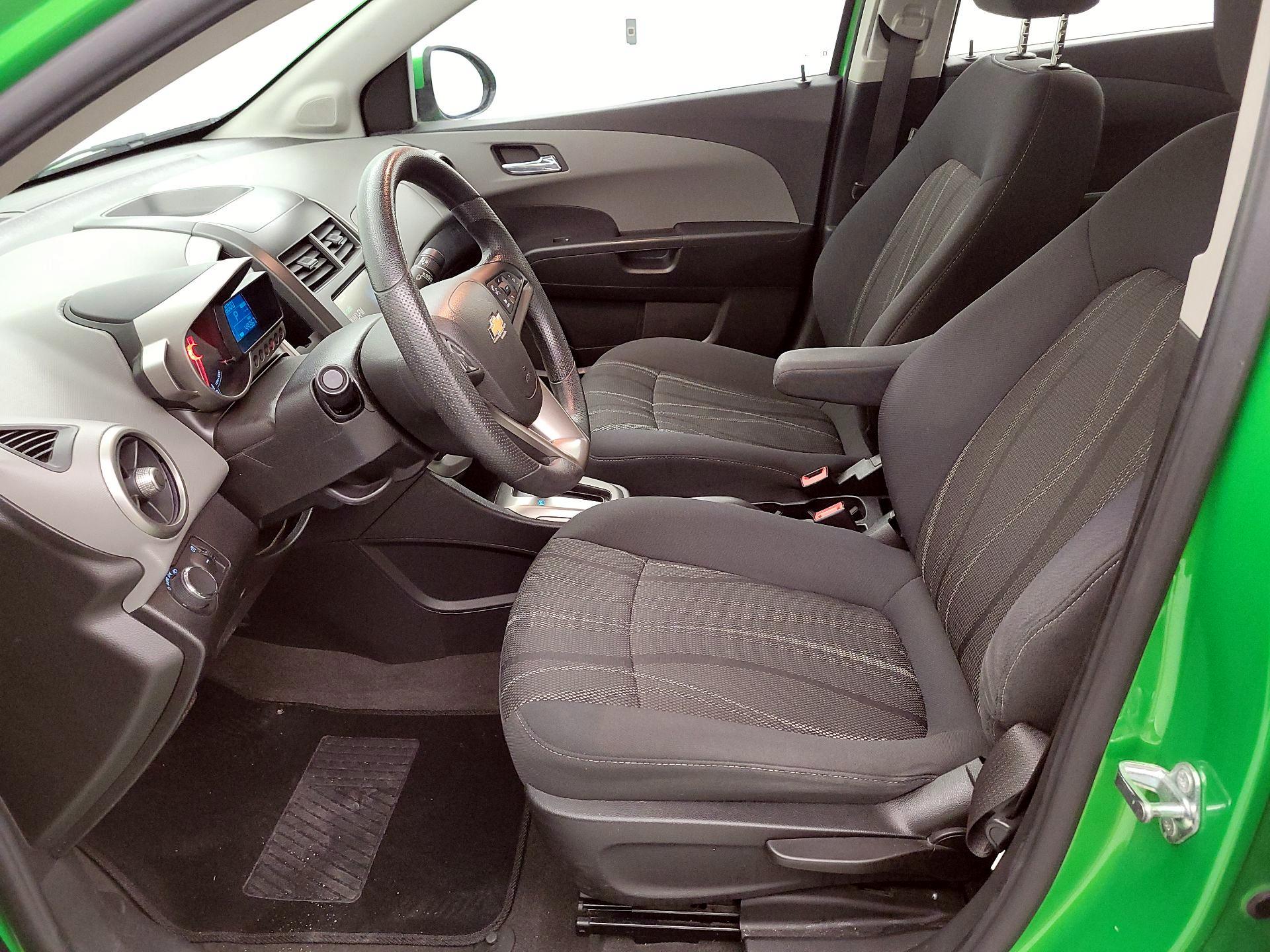 Thumbnail: 2016 Chevrolet Sonic - 11