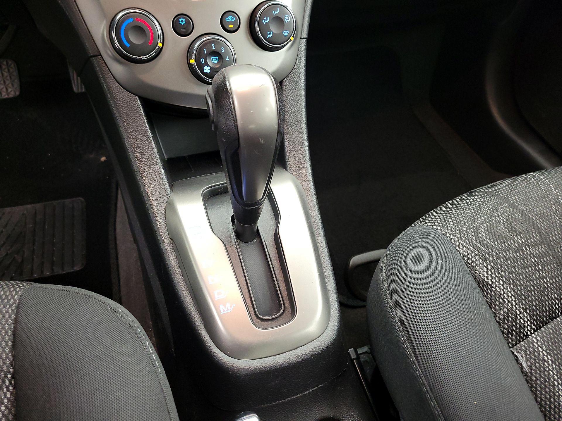 Thumbnail: 2016 Chevrolet Sonic - 16