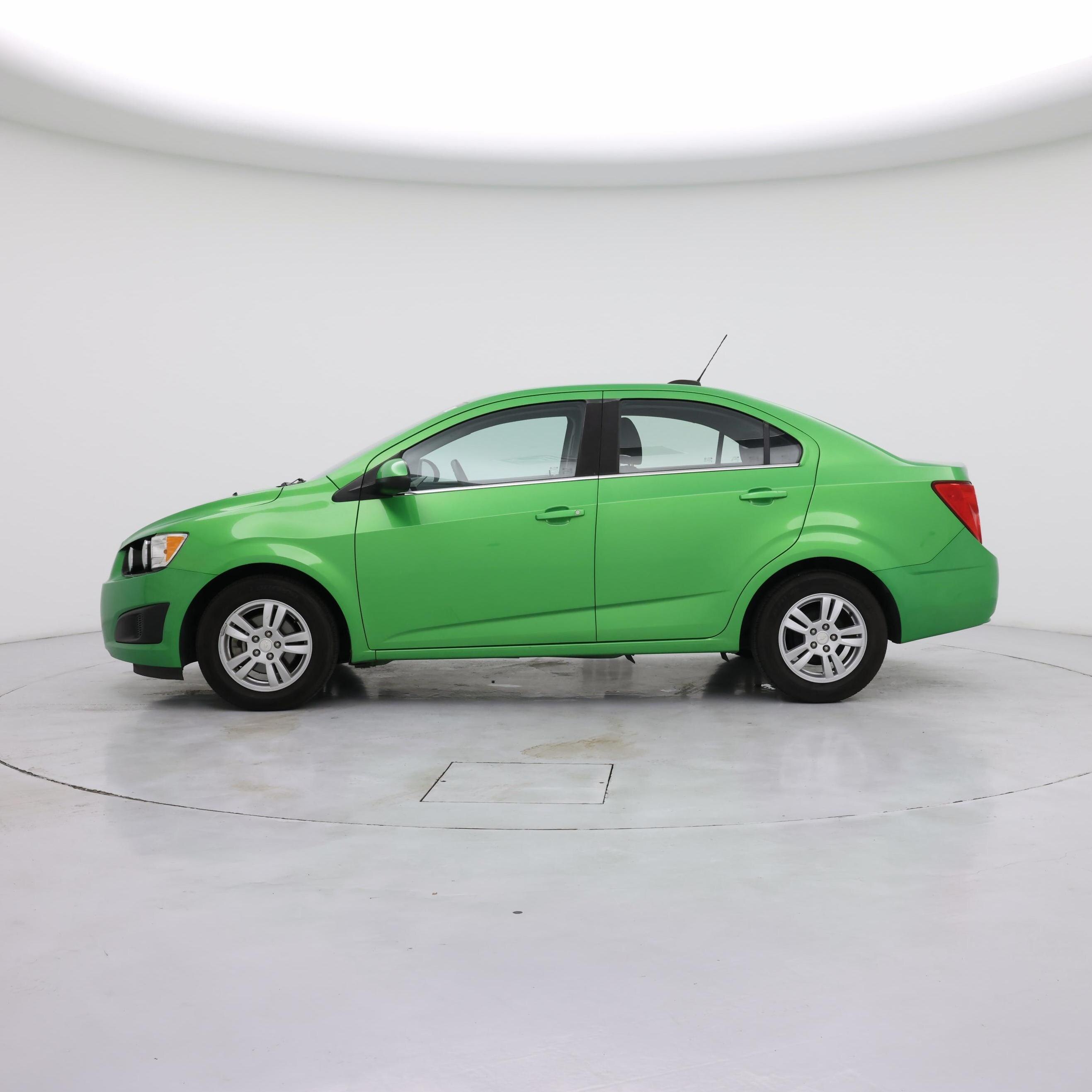 Thumbnail: 2016 Chevrolet Sonic - 3