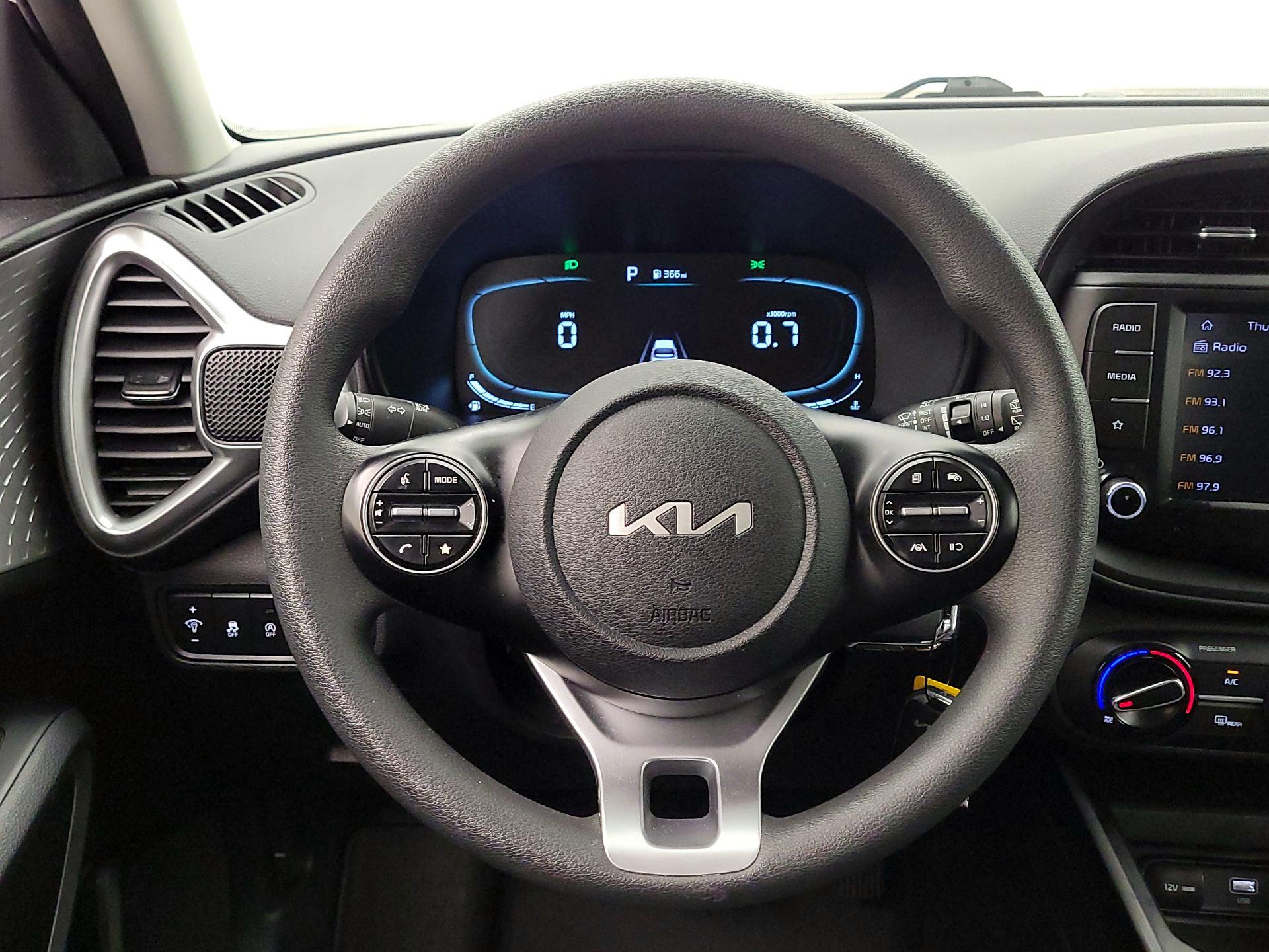 Thumbnail: 2023 Kia Soul - 10