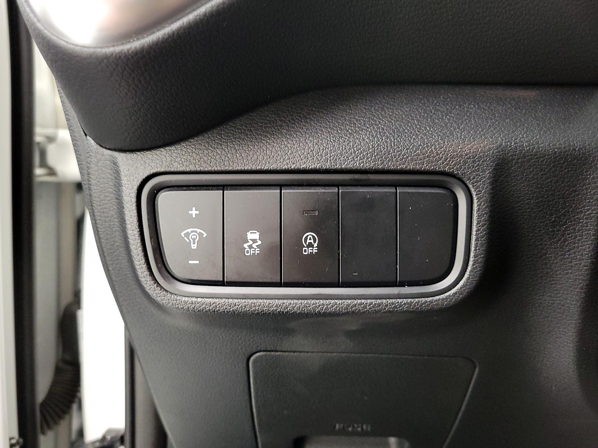 Thumbnail: 2023 Kia Soul - 13