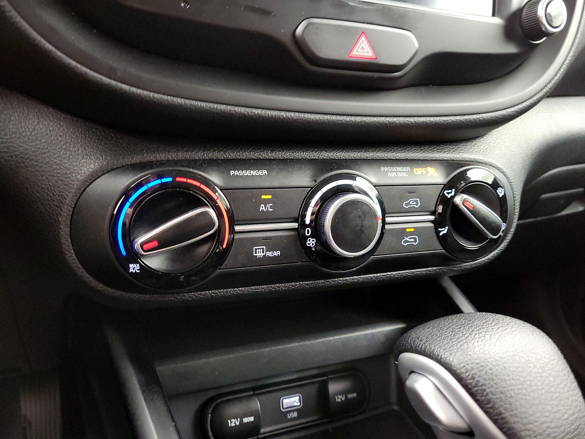 Thumbnail: 2023 Kia Soul - 16