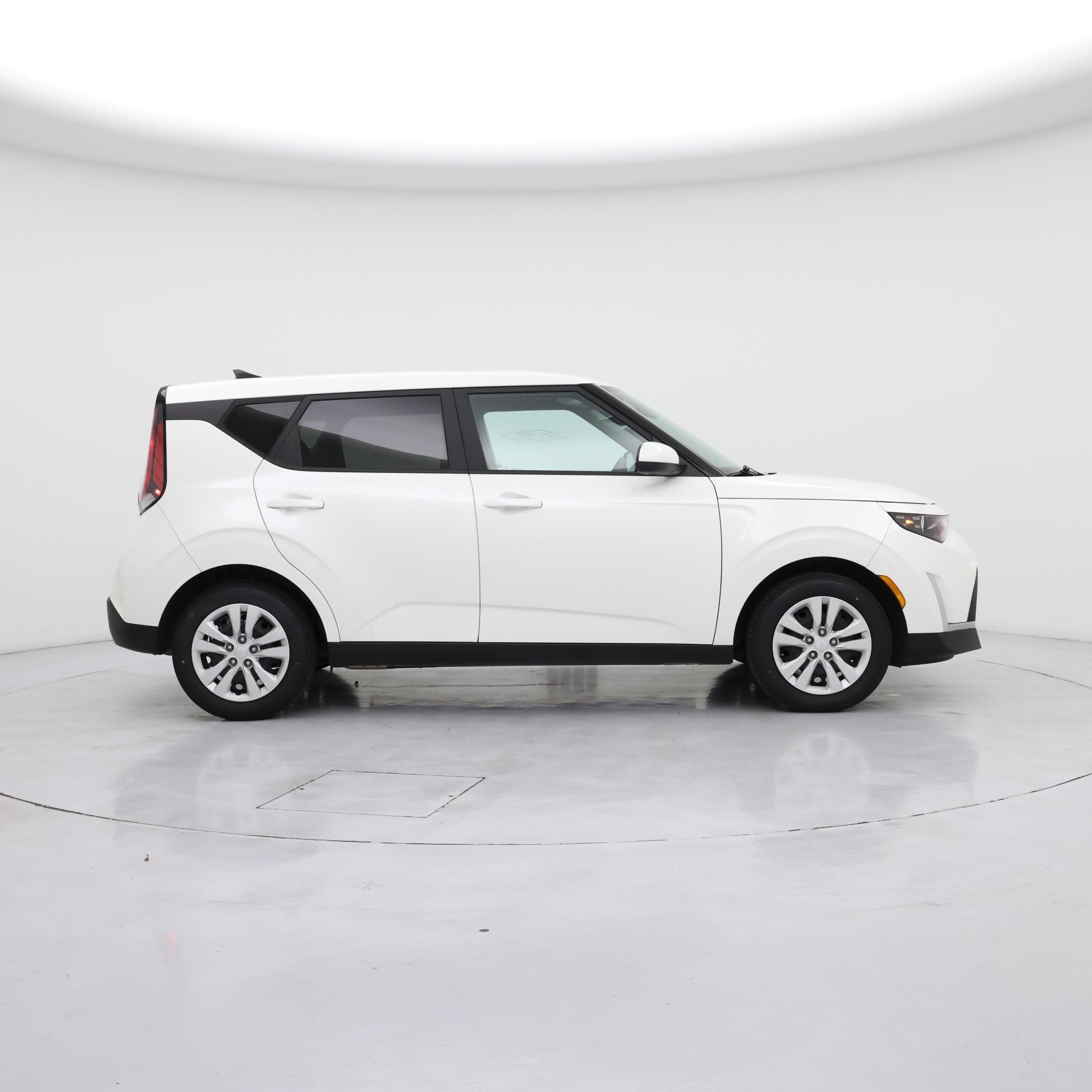 Thumbnail: 2023 Kia Soul - 7
