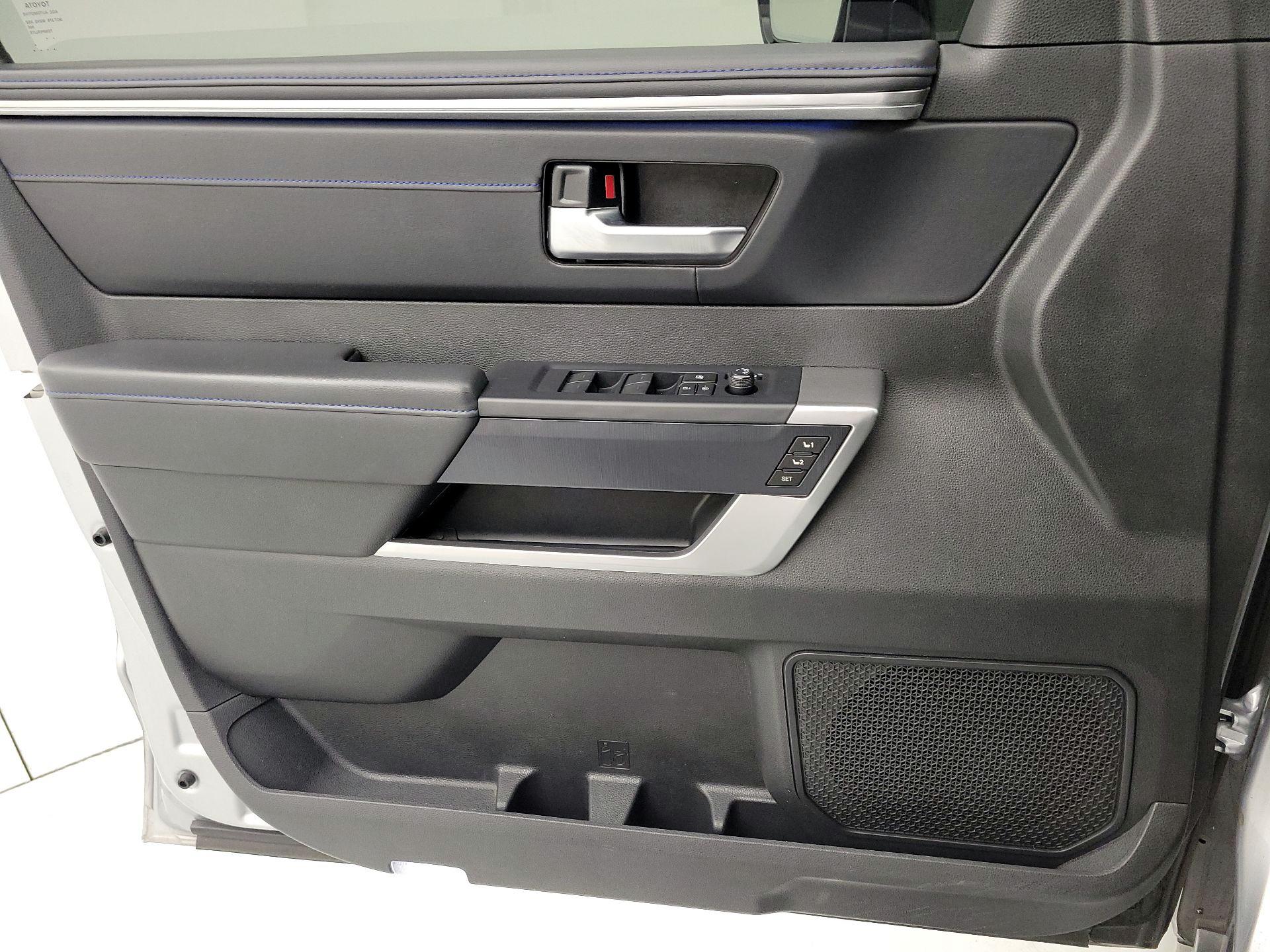 Thumbnail: 2024 Toyota Tundra - 12