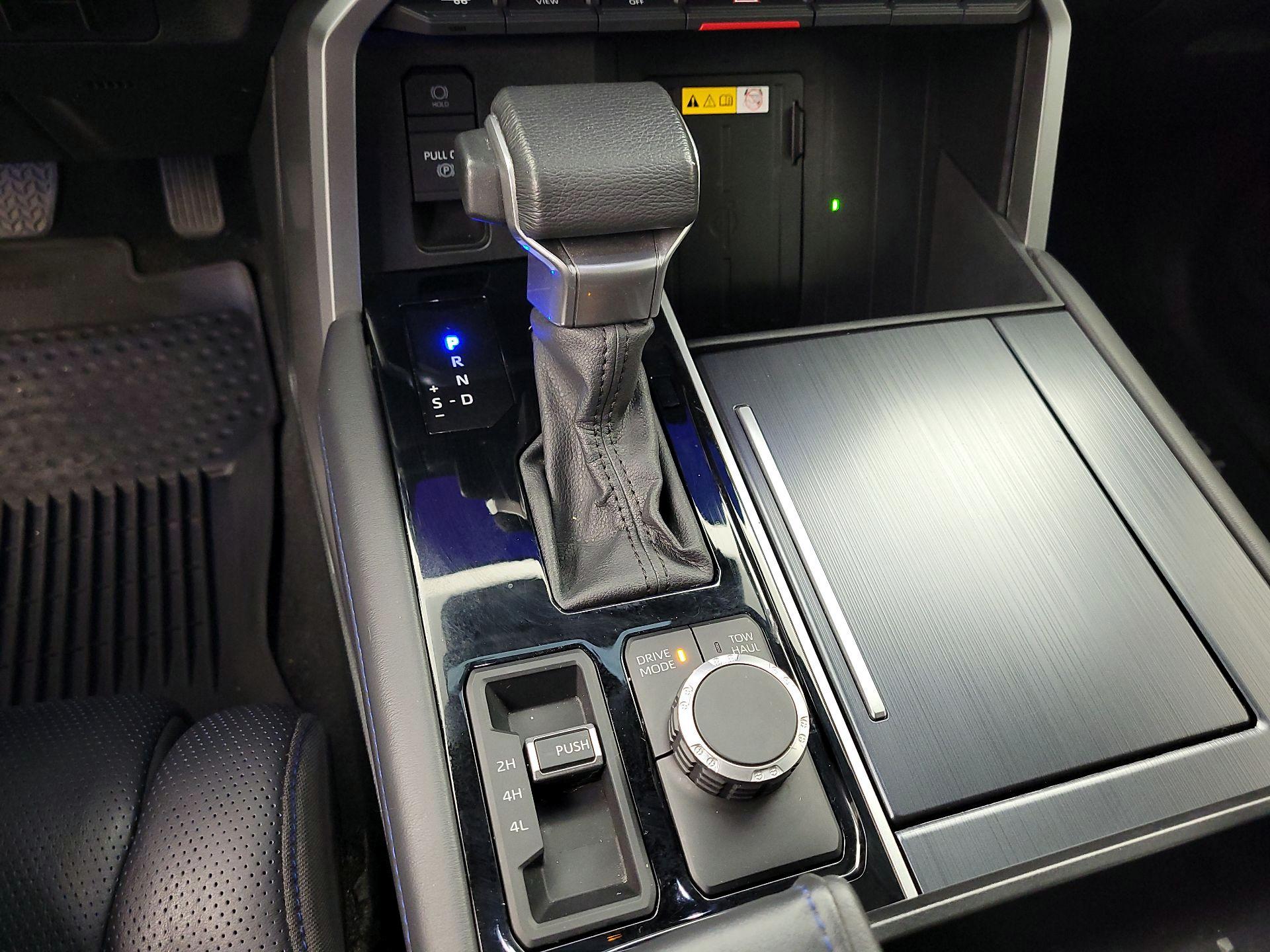 Thumbnail: 2024 Toyota Tundra - 17