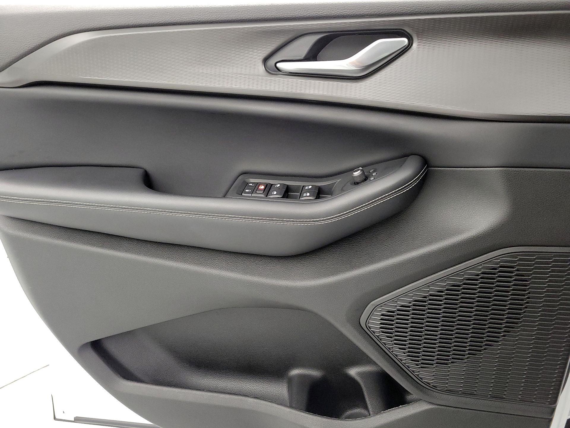 Thumbnail: 2023 Jeep Grand Cherokee - 12