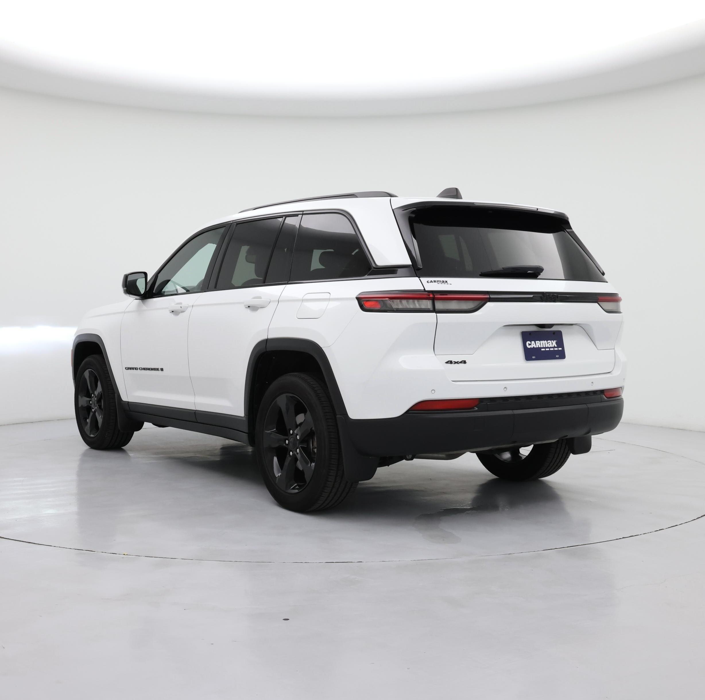 Thumbnail: 2023 Jeep Grand Cherokee - 2