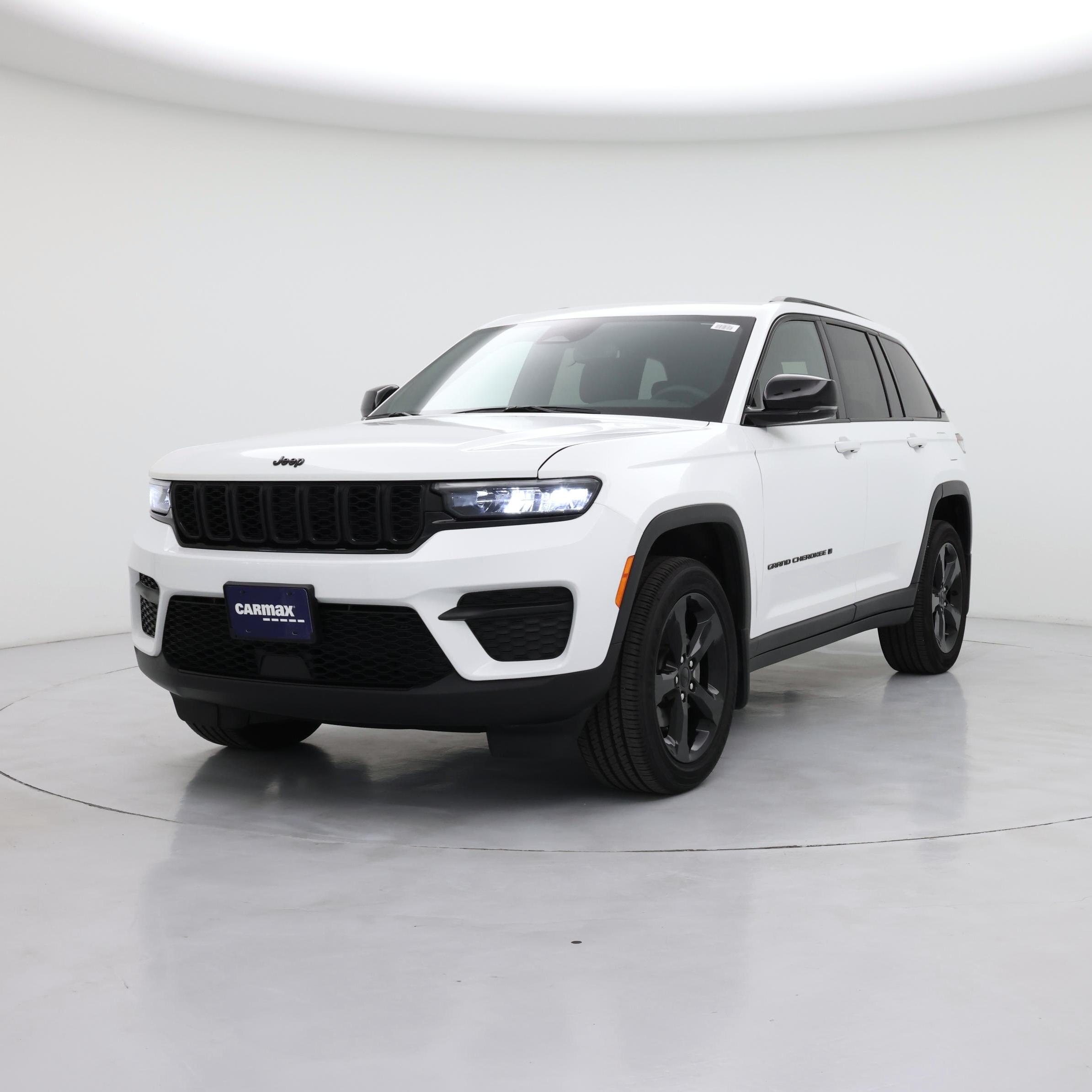 Thumbnail: 2023 Jeep Grand Cherokee - 4