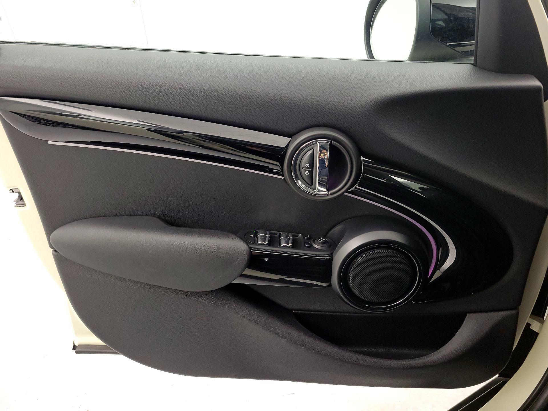 Thumbnail: 2023 MINI Cooper Hardtop - 12