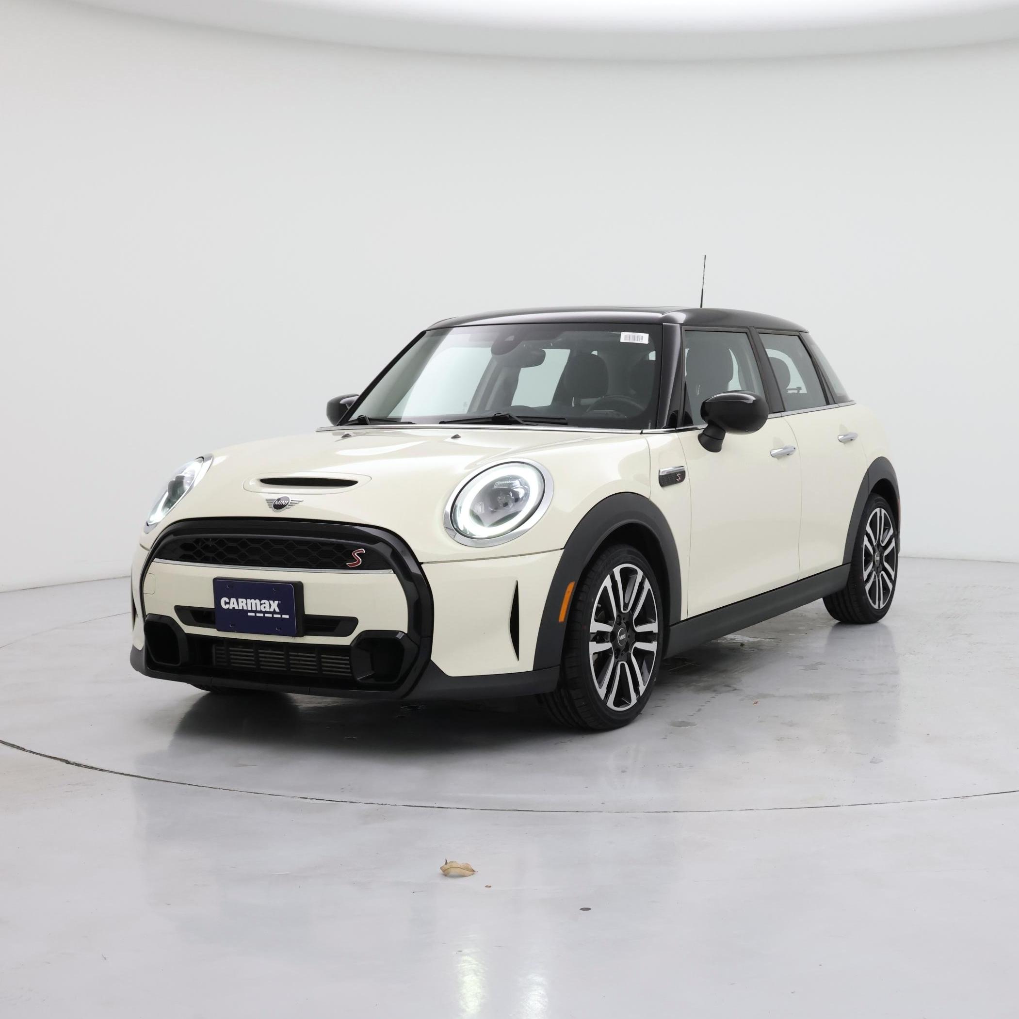 Thumbnail: 2023 MINI Cooper Hardtop - 4
