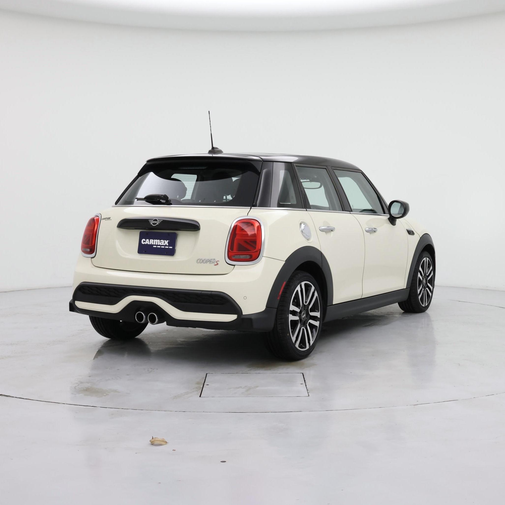 Thumbnail: 2023 MINI Cooper Hardtop - 8