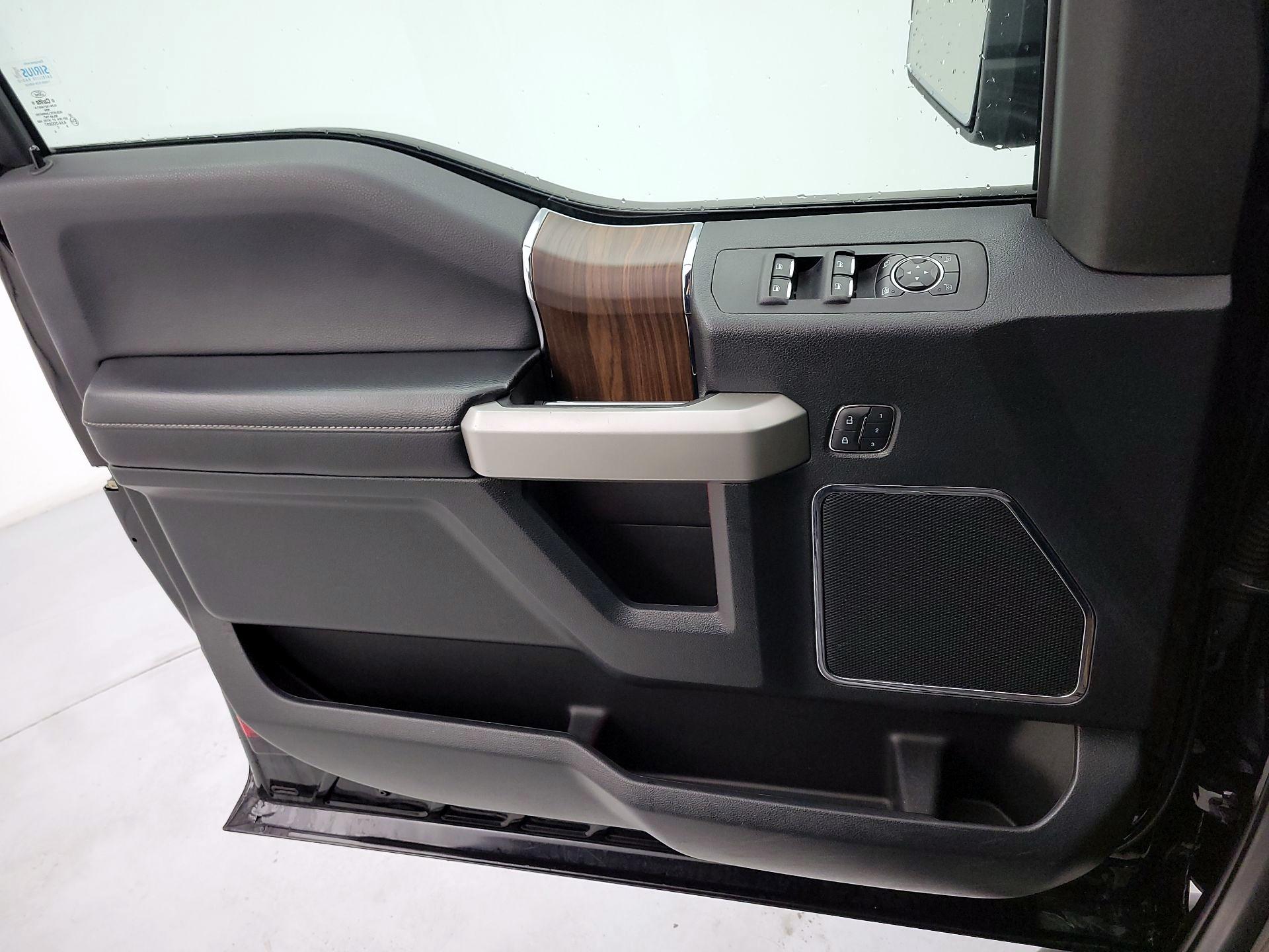 Thumbnail: 2016 Ford F-150 - 12