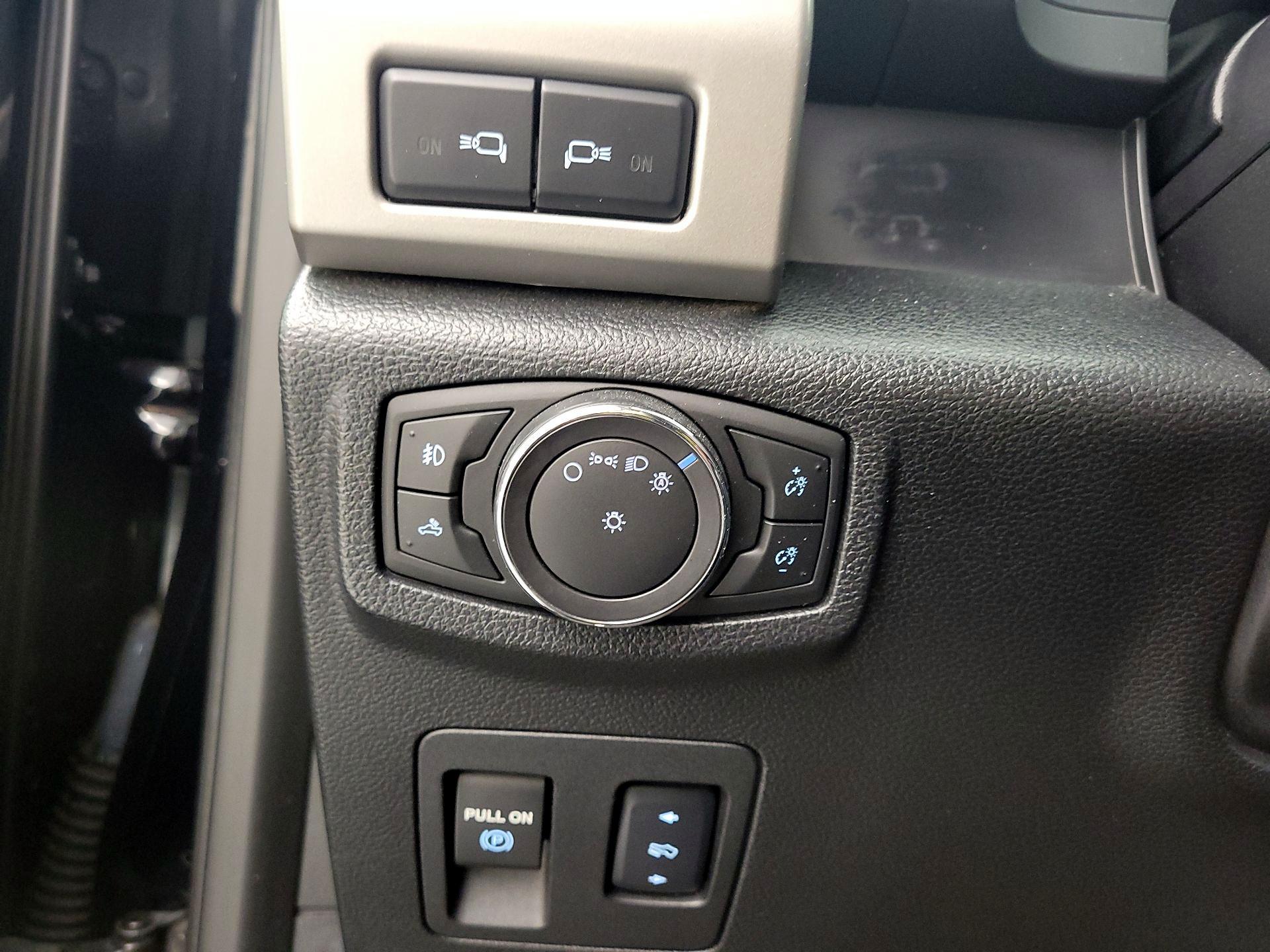 Thumbnail: 2016 Ford F-150 - 13