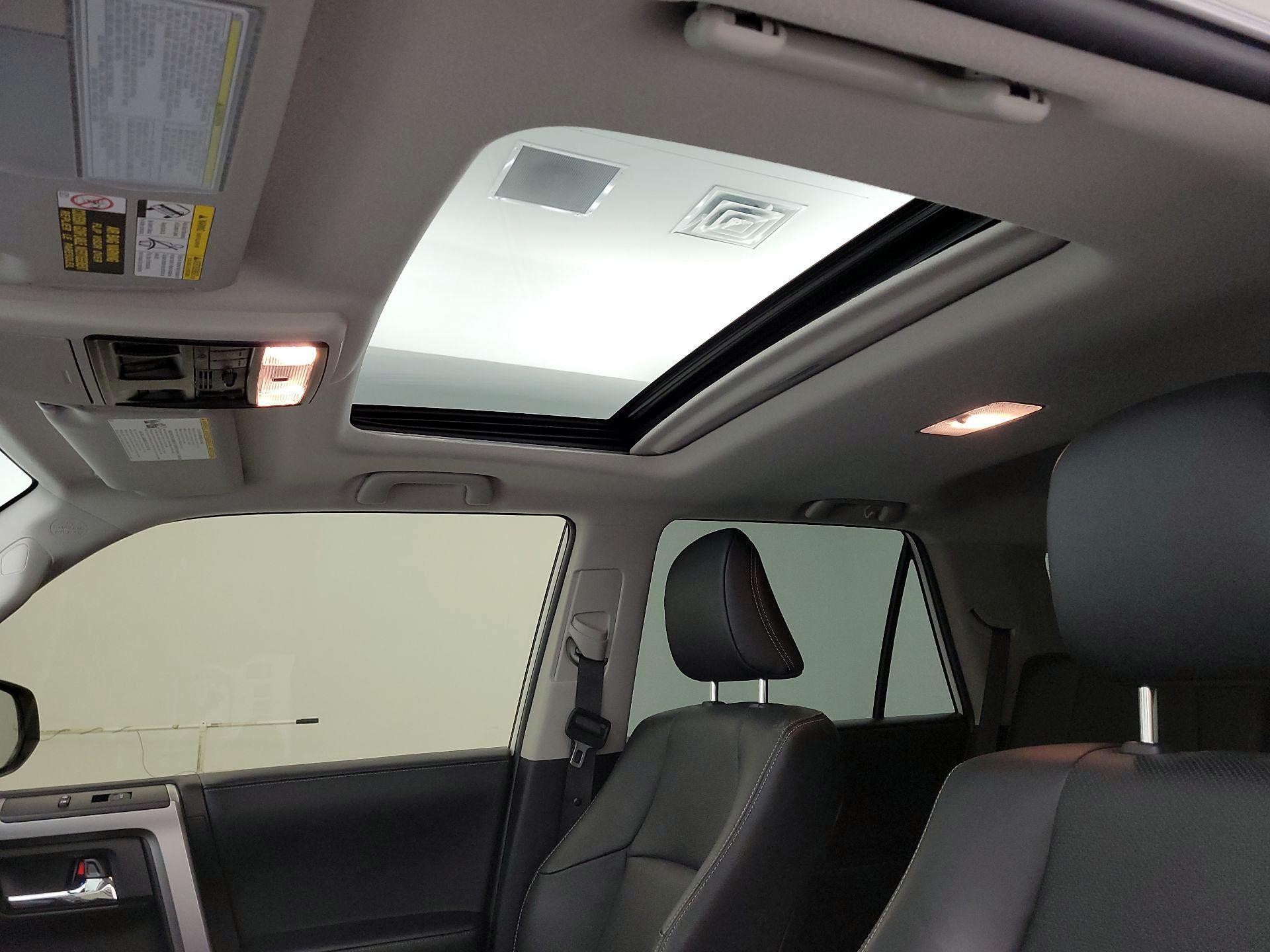 Thumbnail: 2023 Toyota 4Runner - 20