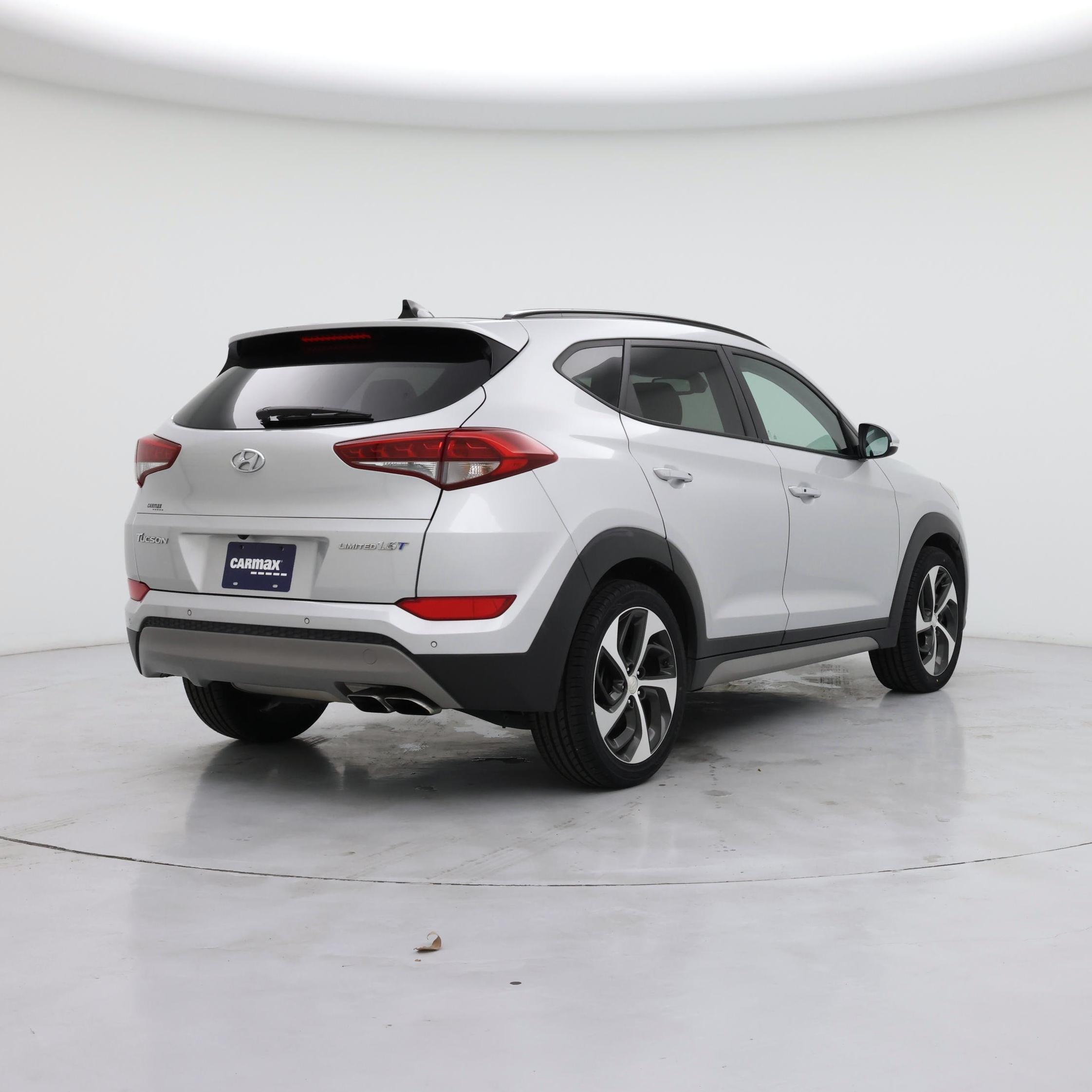 Thumbnail: 2017 Hyundai Tucson - 8