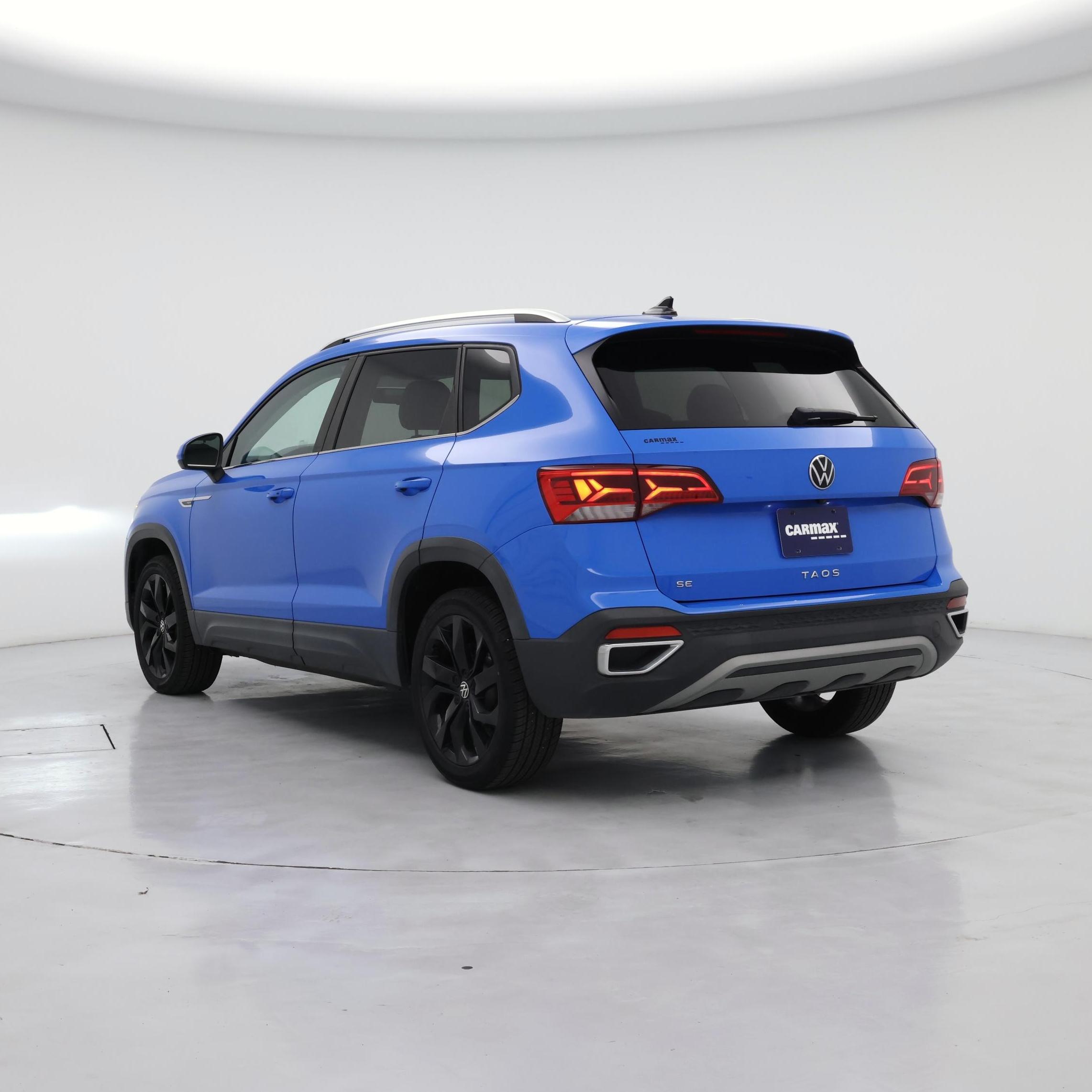 Thumbnail: 2022 Volkswagen Taos - 2