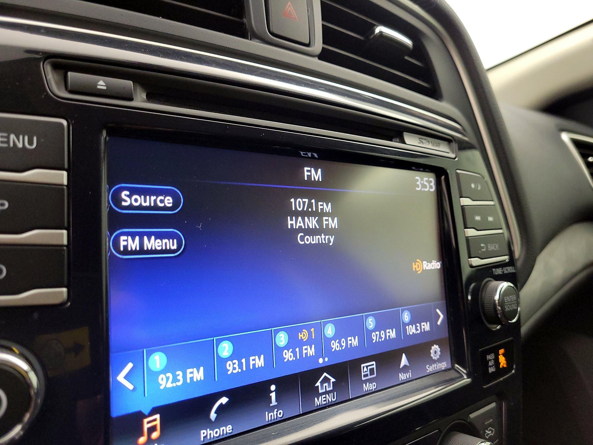 Thumbnail: 2018 Nissan Maxima - 16