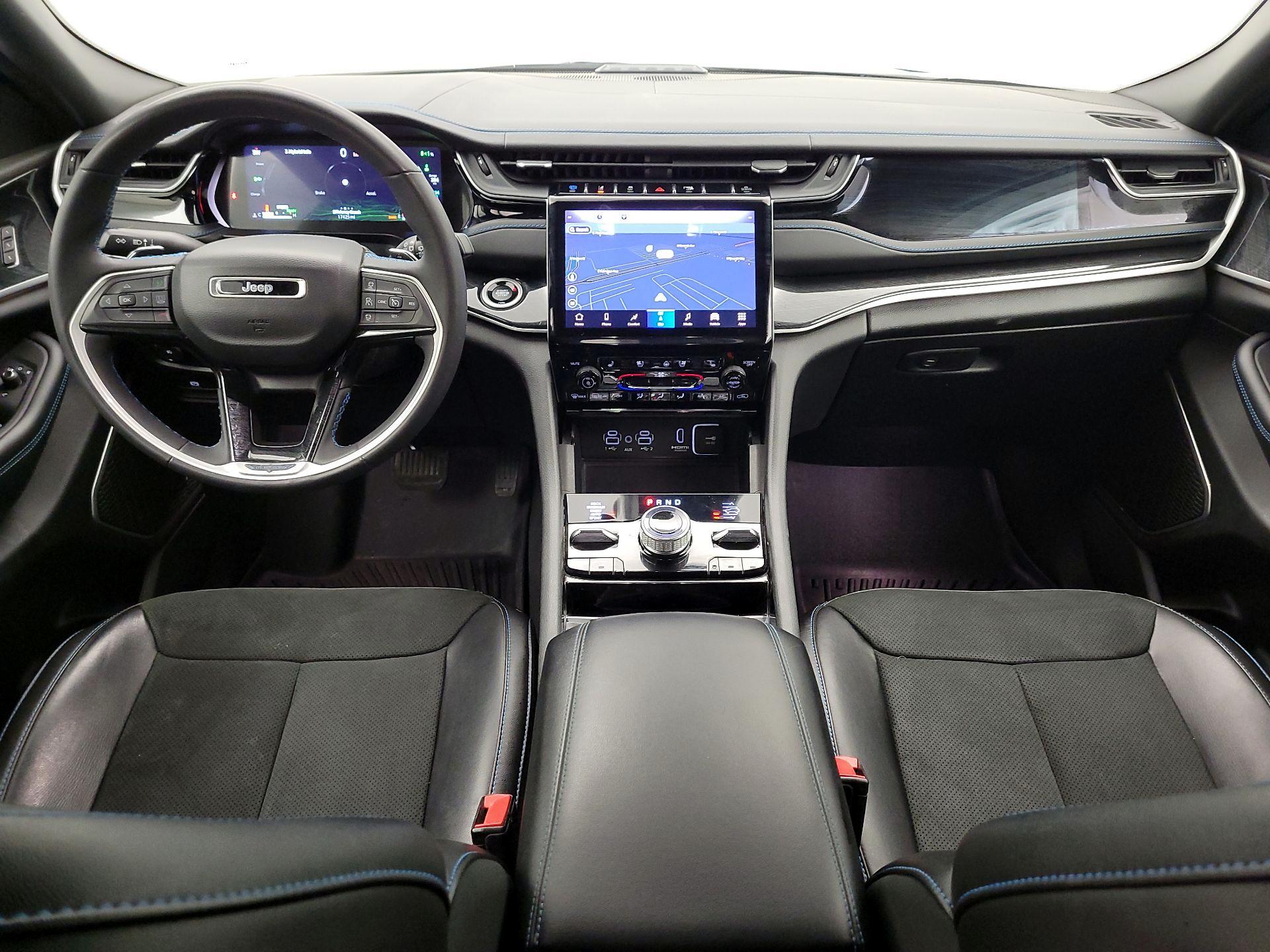 Thumbnail: 2022 Jeep Grand Cherokee - 9