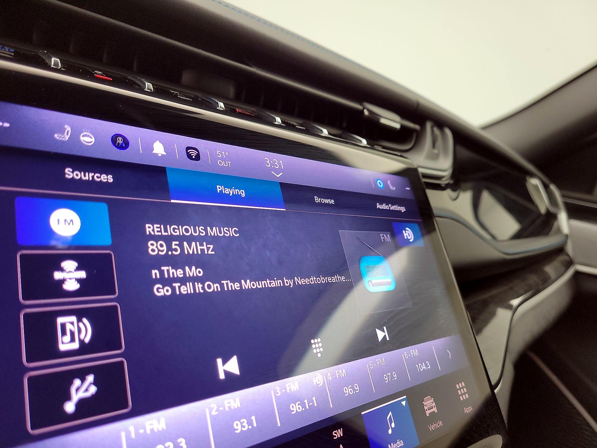 Thumbnail: 2022 Jeep Grand Cherokee - 16