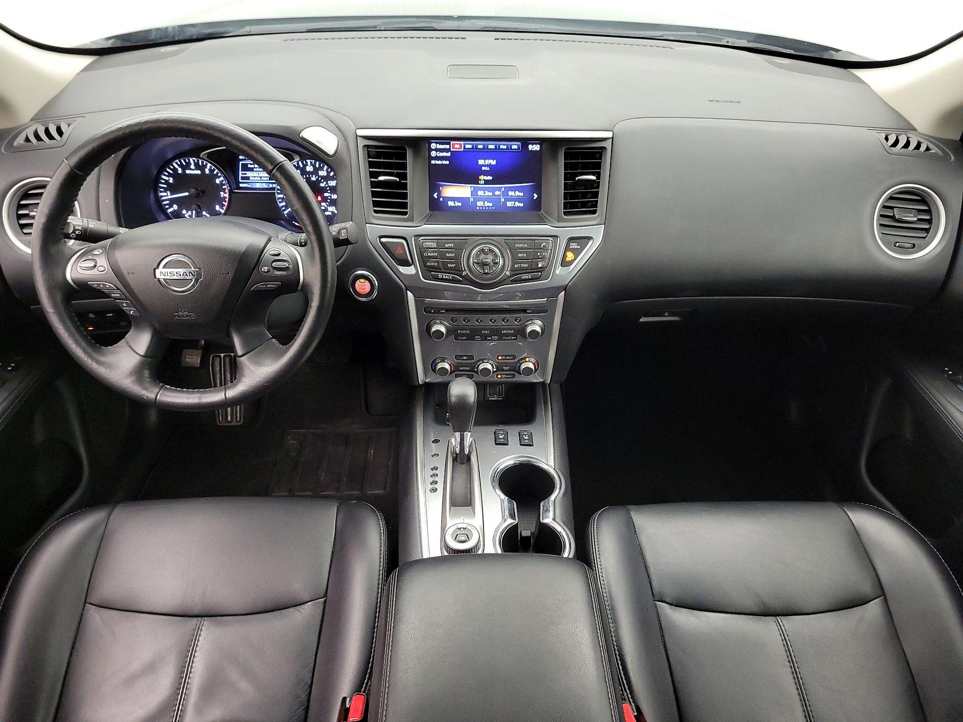 Thumbnail: 2020 Nissan Pathfinder - 9