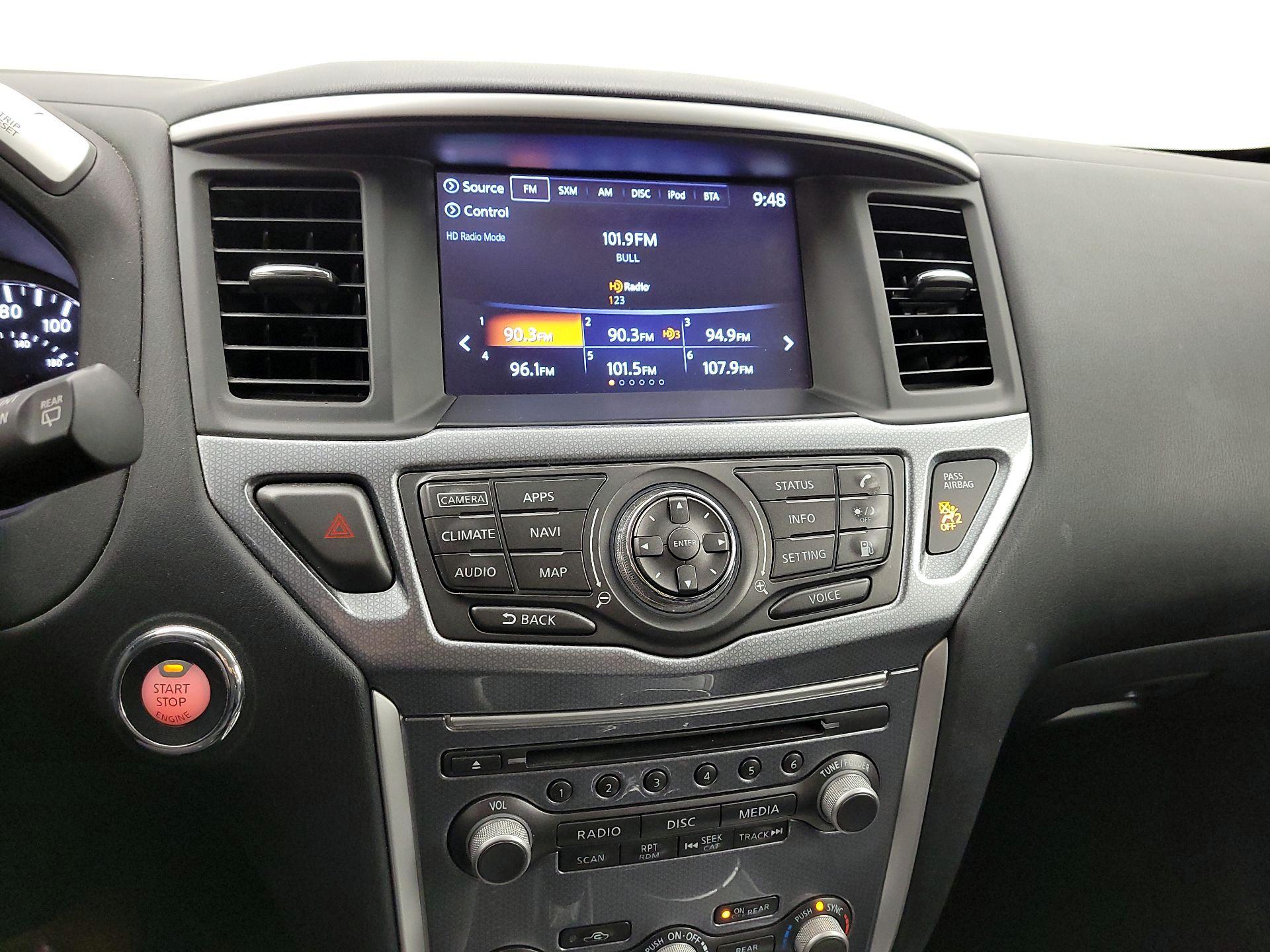 Thumbnail: 2020 Nissan Pathfinder - 16