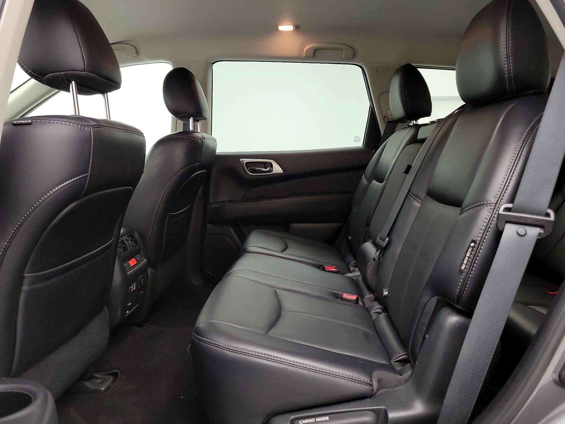 Thumbnail: 2020 Nissan Pathfinder - 20