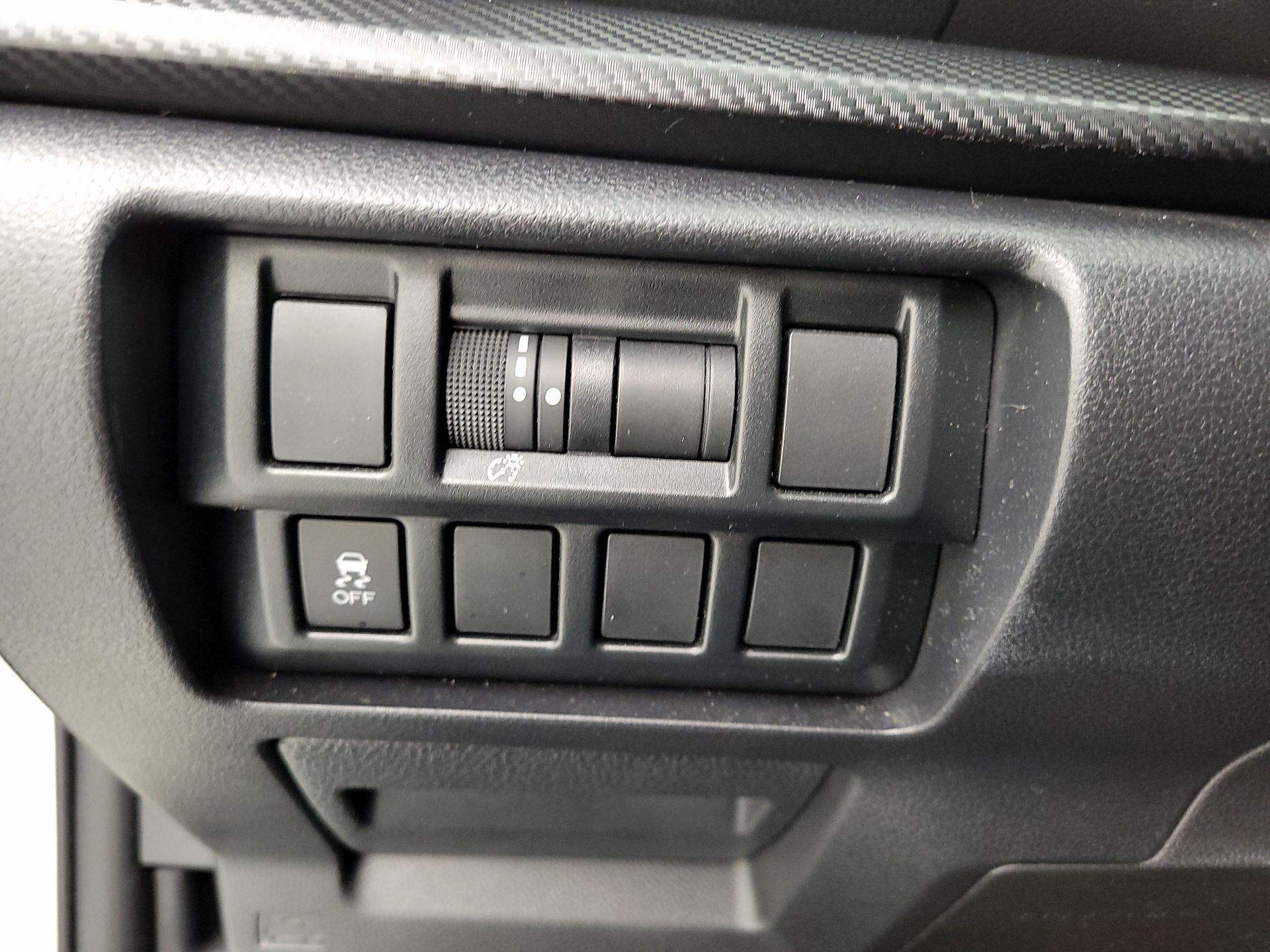 Thumbnail: 2019 Subaru Crosstrek - 13