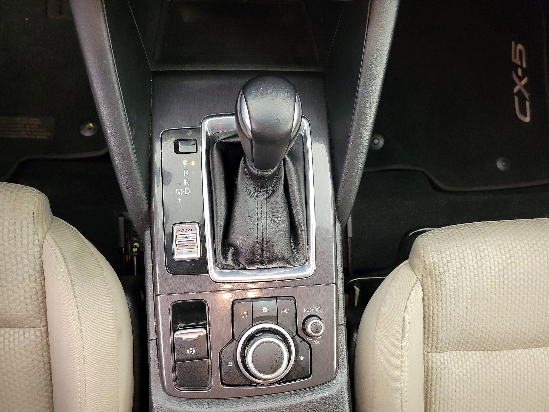 Thumbnail: 2016 Mazda CX-5 - 17