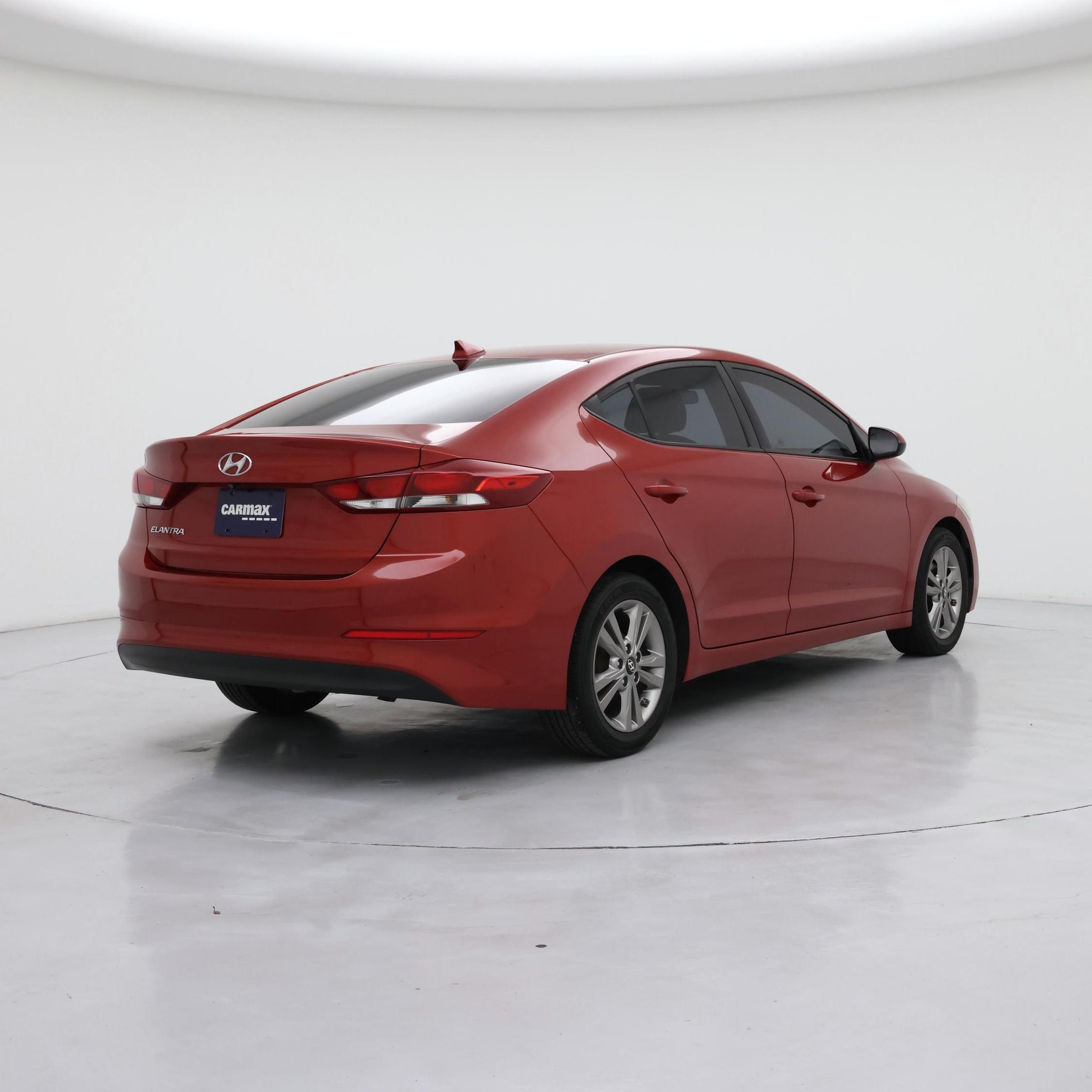 Thumbnail: 2017 Hyundai Elantra - 8