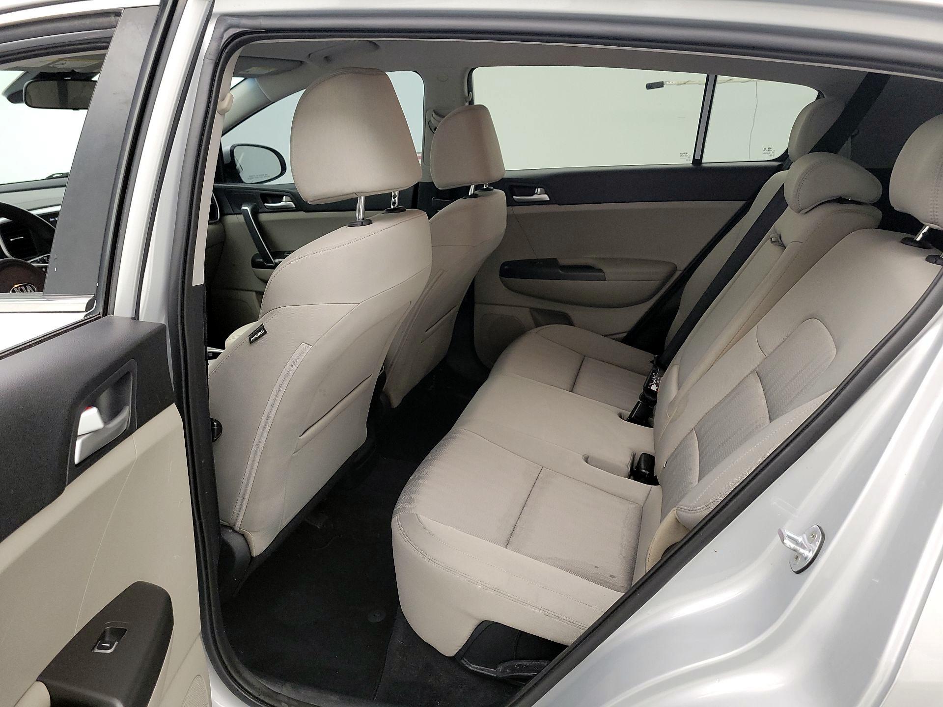 Thumbnail: 2020 Kia Sportage - 19