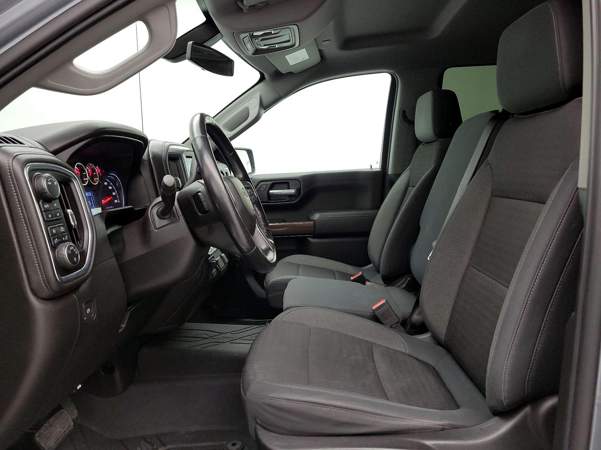 Thumbnail: 2019 Chevrolet Silverado 1500 - 11